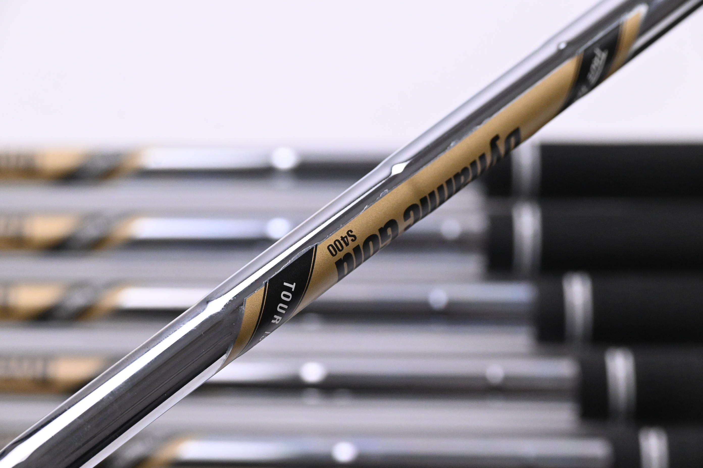 Srixon ZXi5 Irons / 5-PW+AW / Stiff Flex Dynamic Gold S400 Shafts