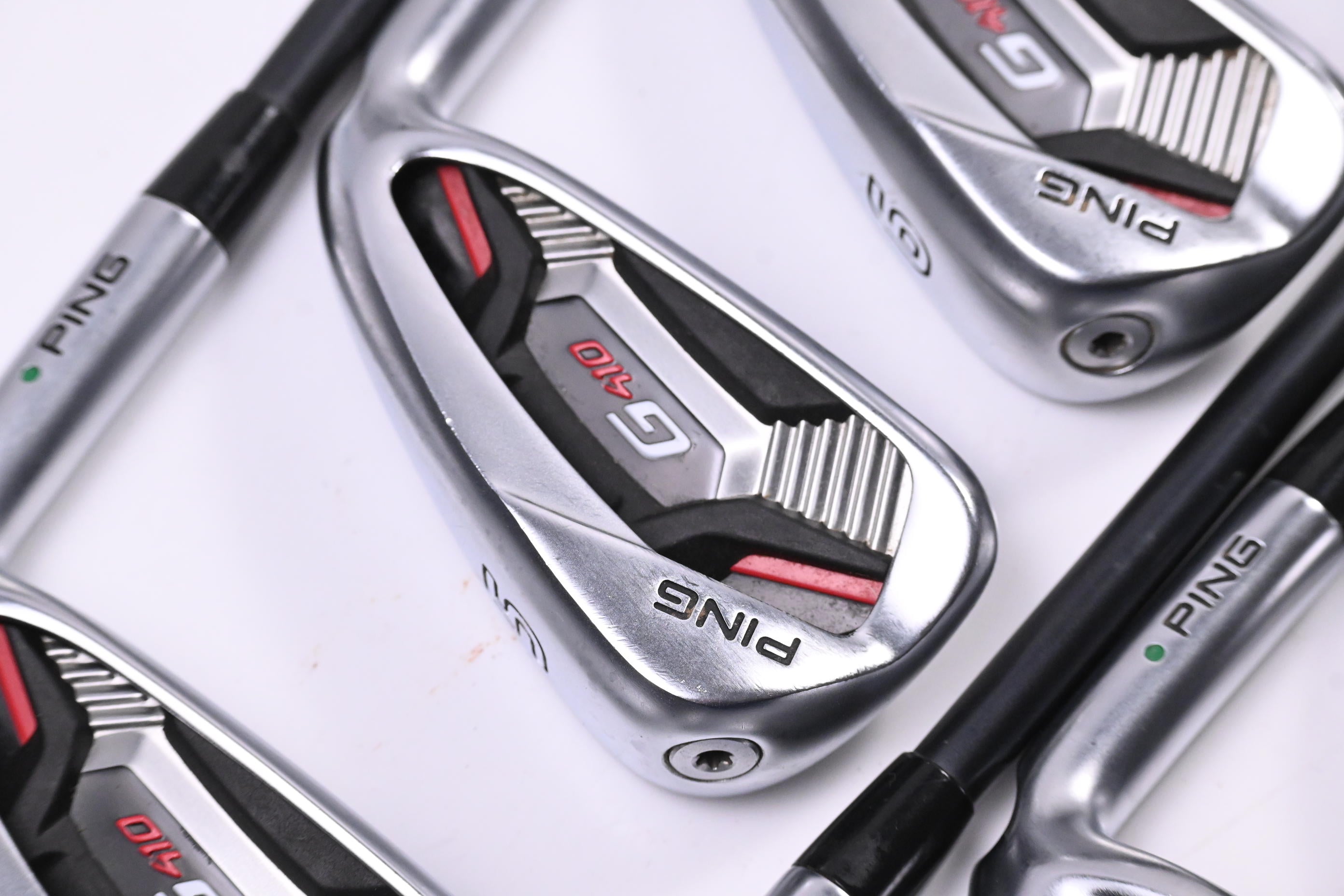 Ping G410 Irons / 4-PW+SW / Green Dot / Senior Flex Ping Alta CB Red Shafts