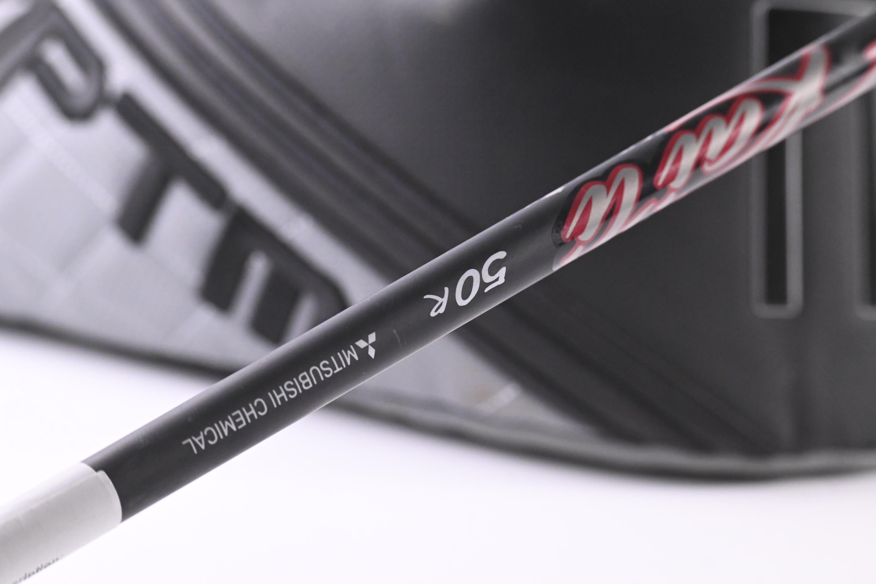 Cobra OPTM MAX-D Driver / 10.5 Degree / Regular Flex Kai'li Red Darkwaves 50