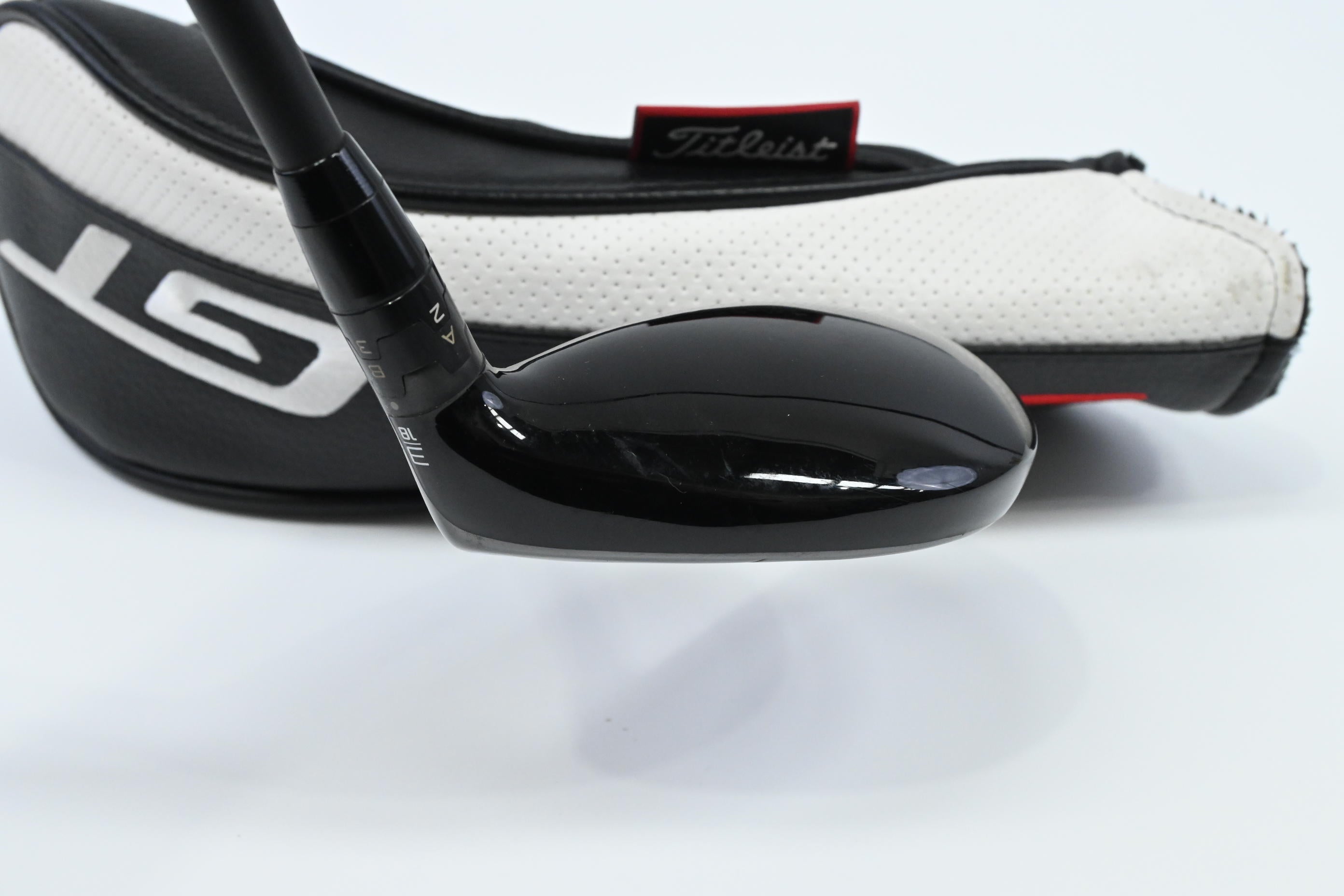 Titleist GT2 #3 Hybrid / 18 Degree / X-Flex HZRDUS Gen5 Black 80 Shaft