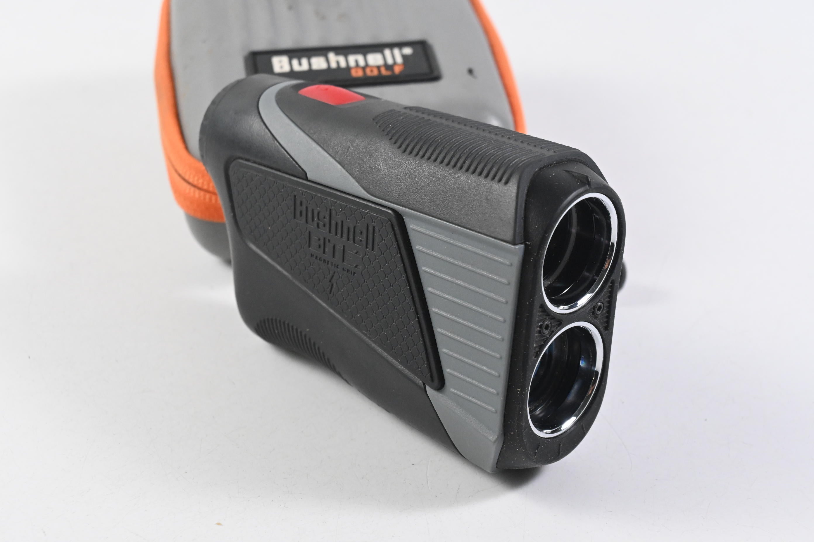 Bushnell Tour V5 / Rangefinder