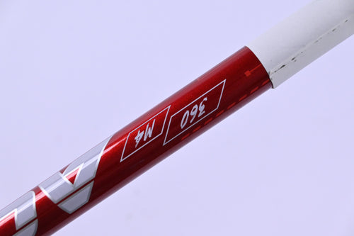 Titleist TSR2 Driver / 9 Degree / Stiff Flex ACCRA GX Red 360 Shaft
