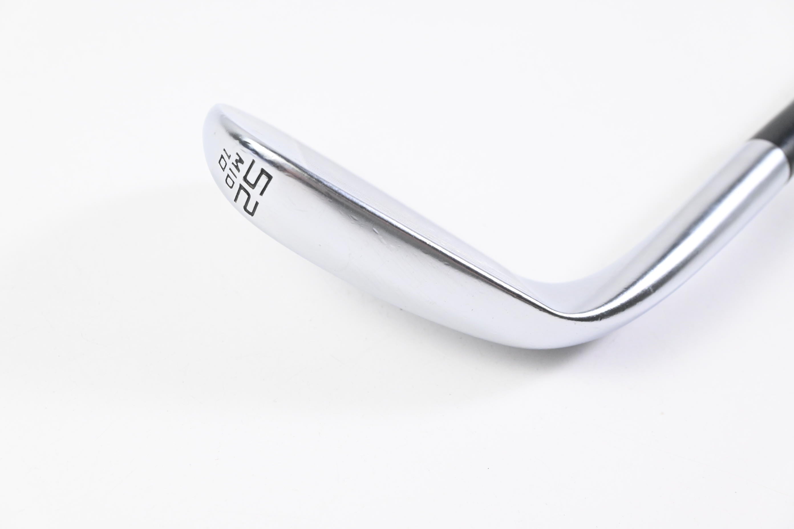 Cleveland RTX ZipCore Gap Wedge / 52 Degree / Wedge Flex Dynamic Gold Spinner