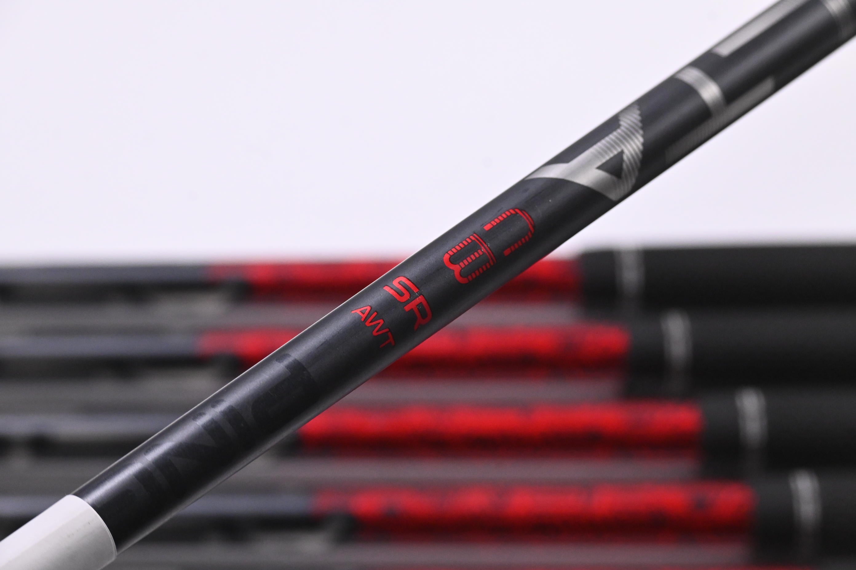 Ping G410 Irons / 4-PW+SW / Green Dot / Senior Flex Ping Alta CB Red Shafts