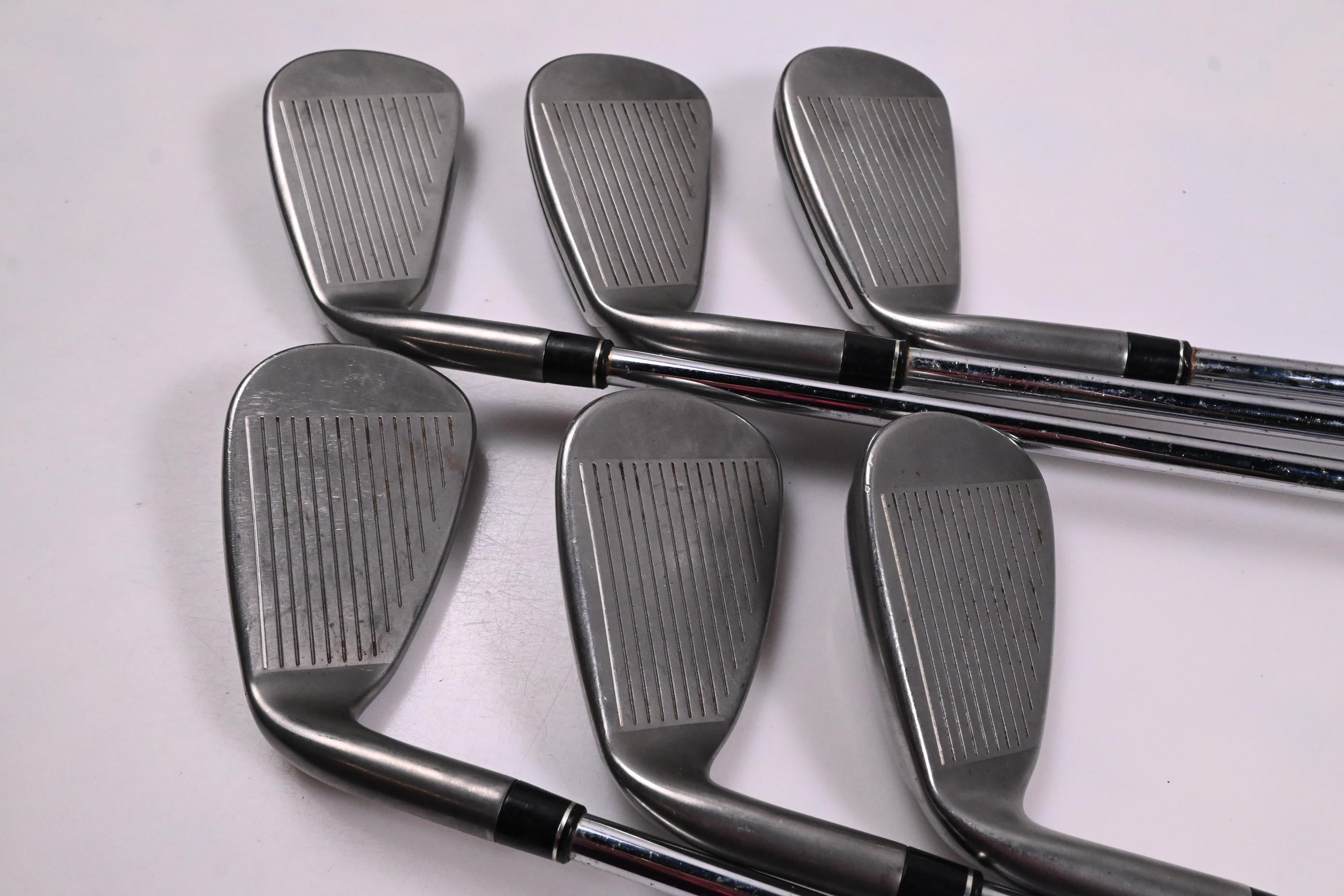 Taylormade Aeroburner Irons / 5-PW / Regular Flex Reax 88 Shafts