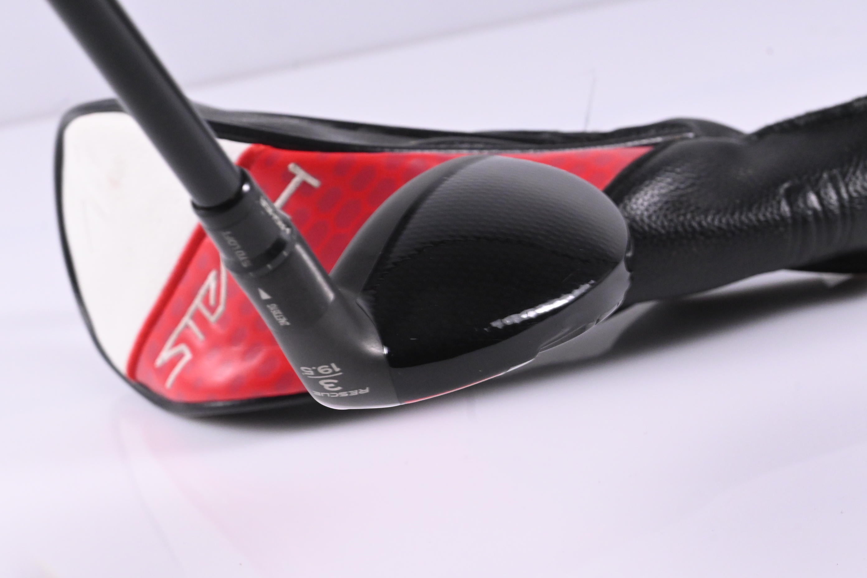 Taylormade Stealth 2 Plus #3 Hybrid / 19.5 Degree / Stiff Flex Kai'li Red 85 Shaft