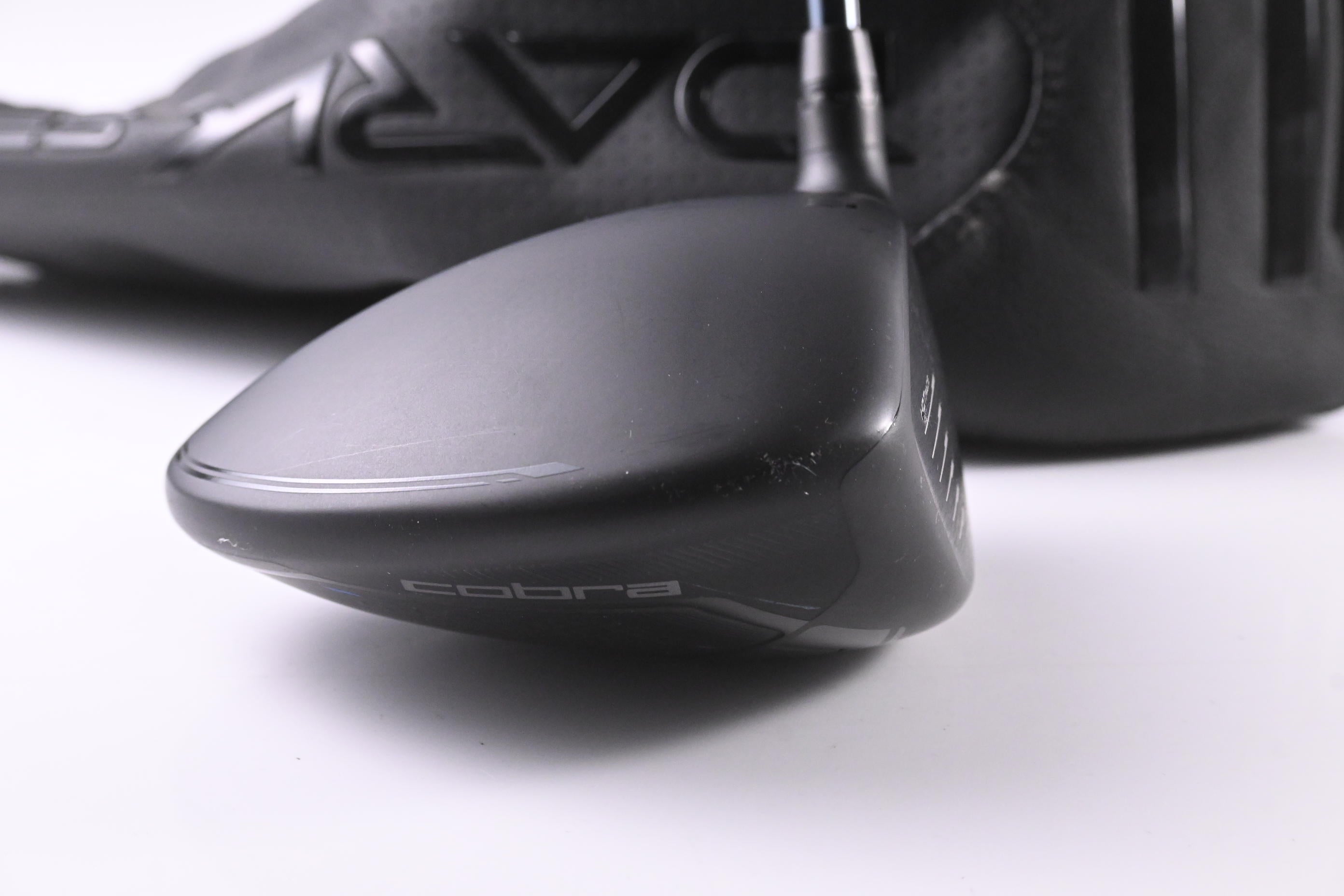 Cobra Darkspeed X Driver / 9 Degree / Stiff Flex UST Mamiya Lin-Q M40X Shaft