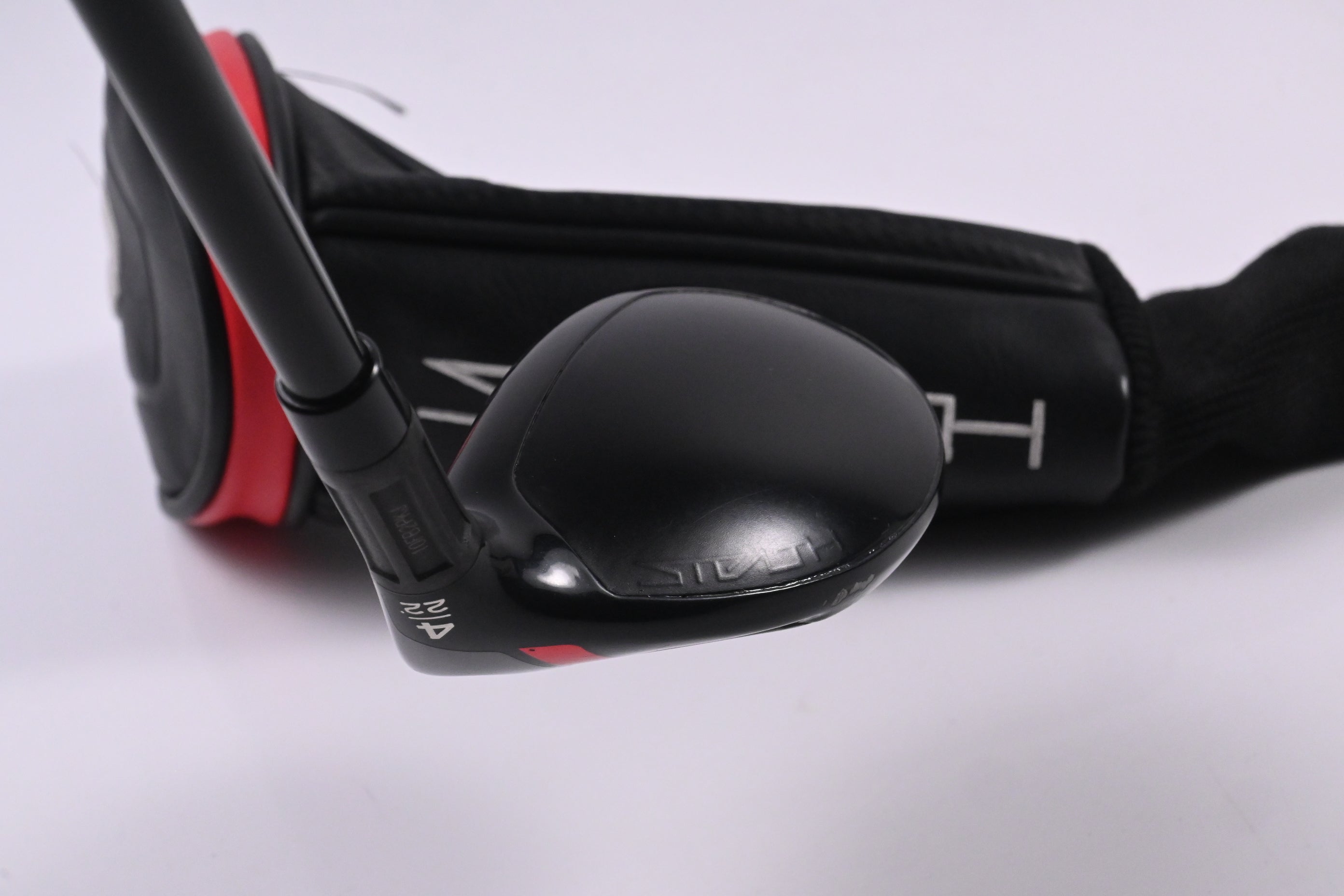 Taylormade Stealth #4 Hybrid / 22 Degree / Regular Flex Ventus Red 6 Shaft