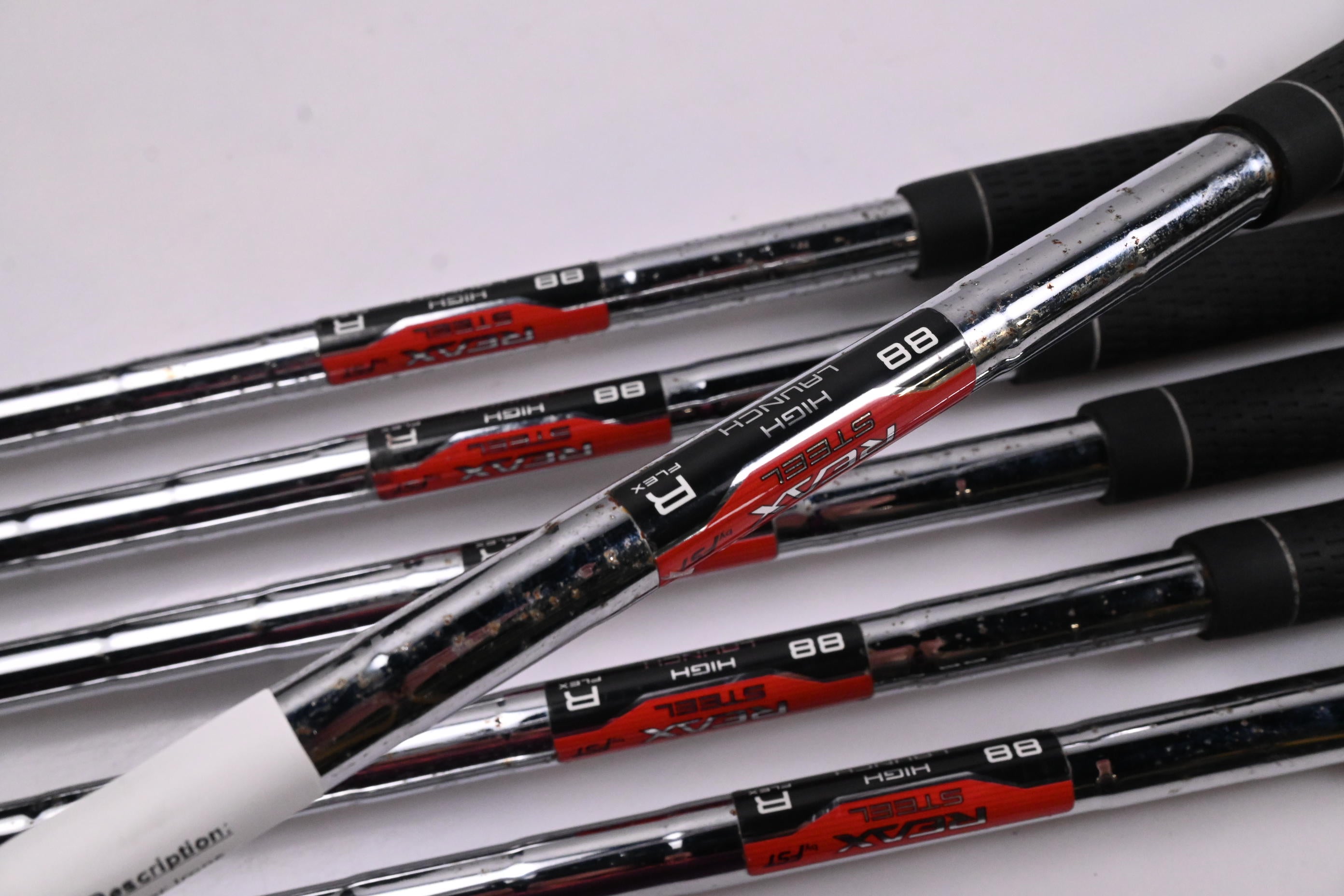 Taylormade Aeroburner Irons / 5-PW / Regular Flex Reax 88 Shafts
