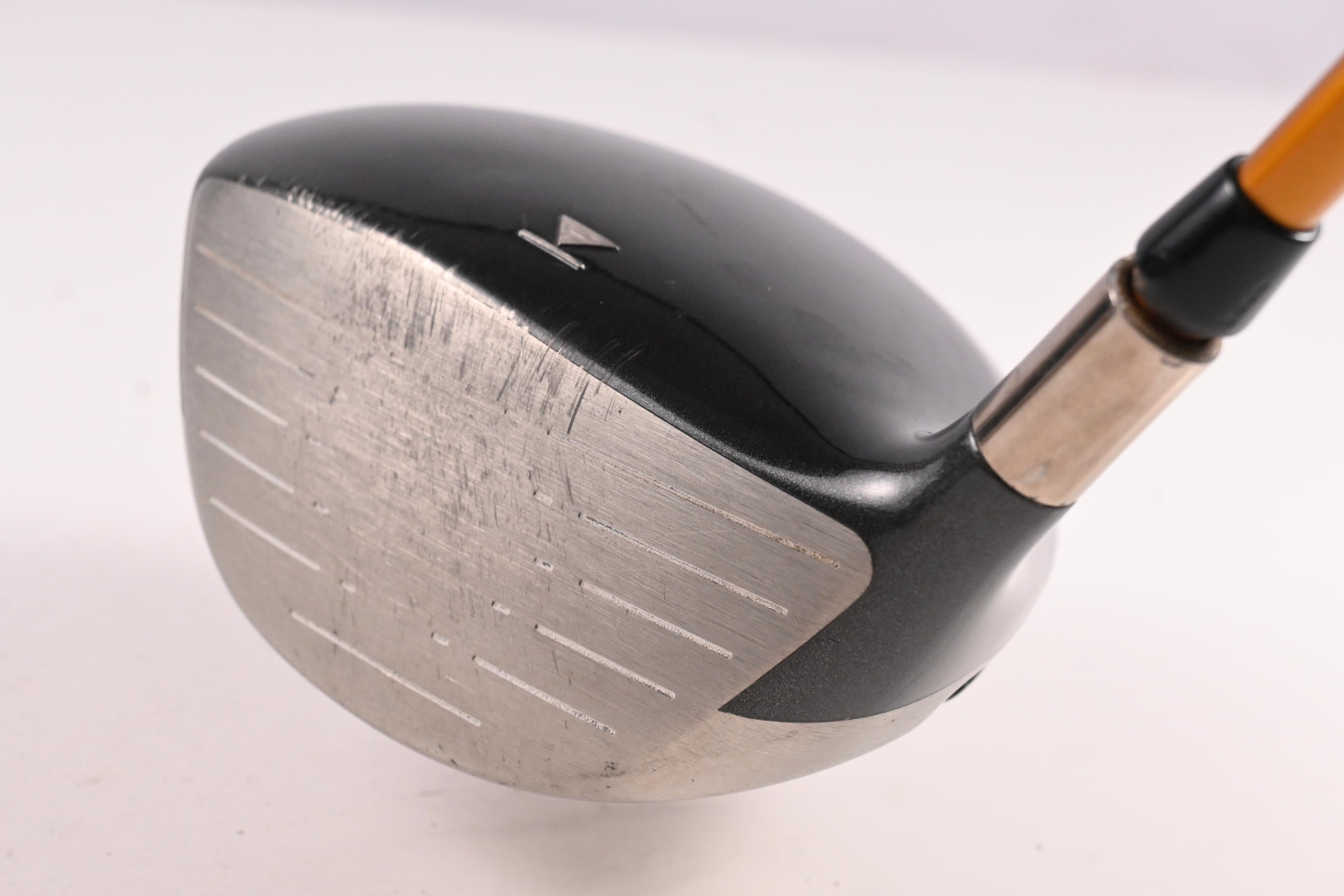 Titleist 905 R Driver / 10.5 Degree / Stiff Flex Aldila NVS 75 Shaft