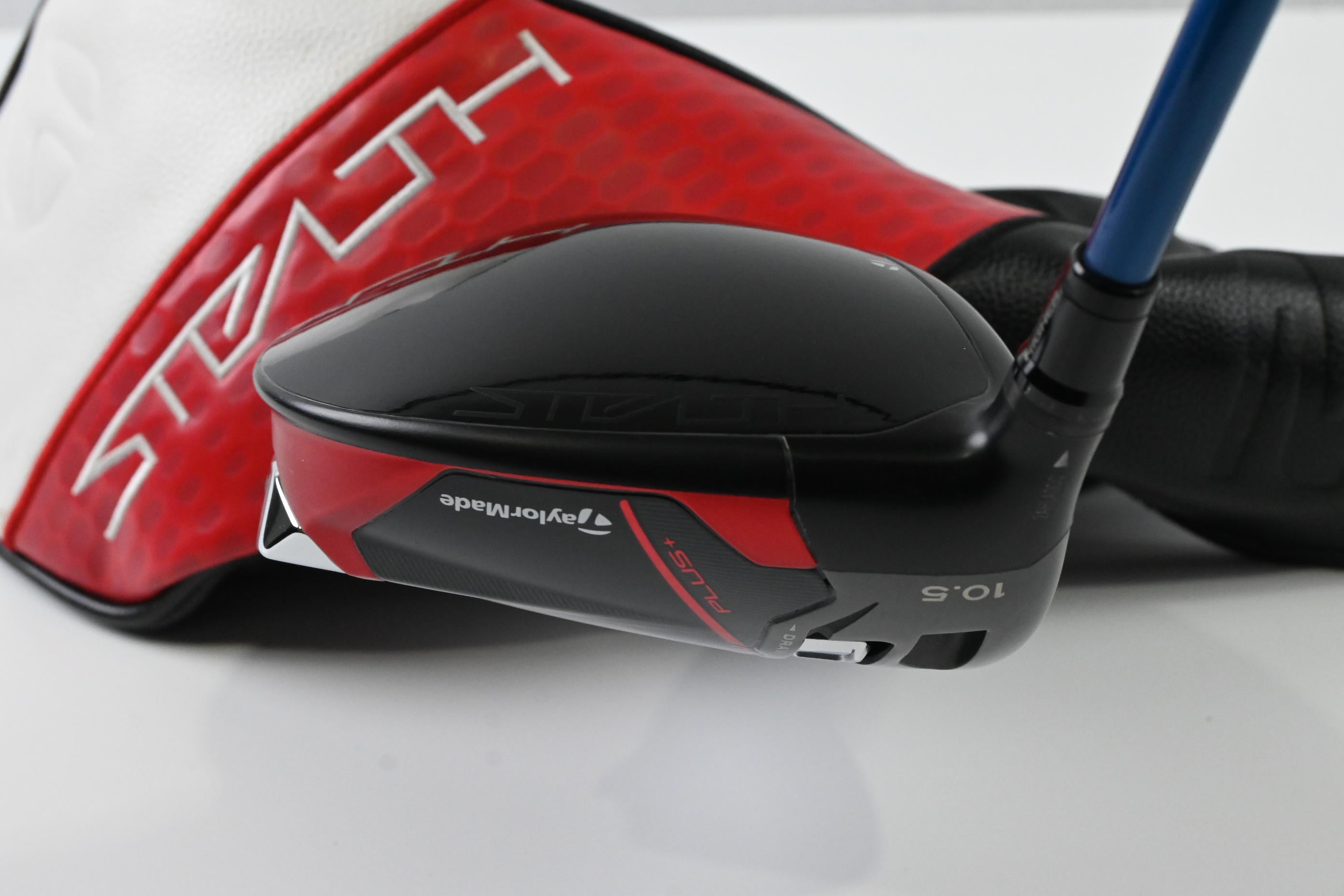 Left Hand Taylormade Stealth 2 Plus Driver / 10.5 Degree / Stiff Flex Riptide CB