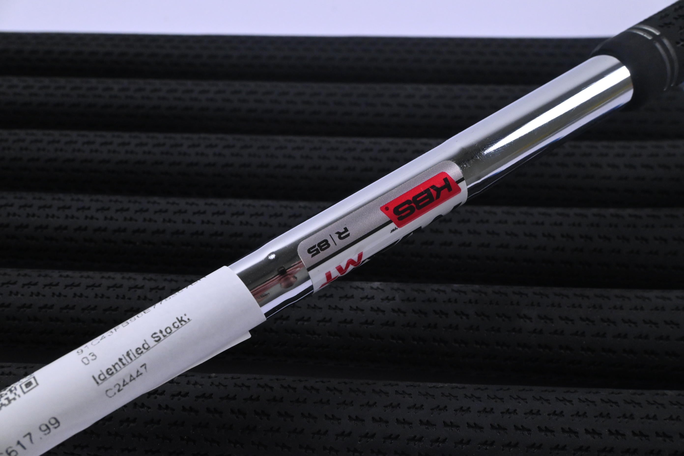 Left Hand Taylormade Qi Irons / 5-PW+SW / Regular Flex KBS MAX MT 85 Shafts