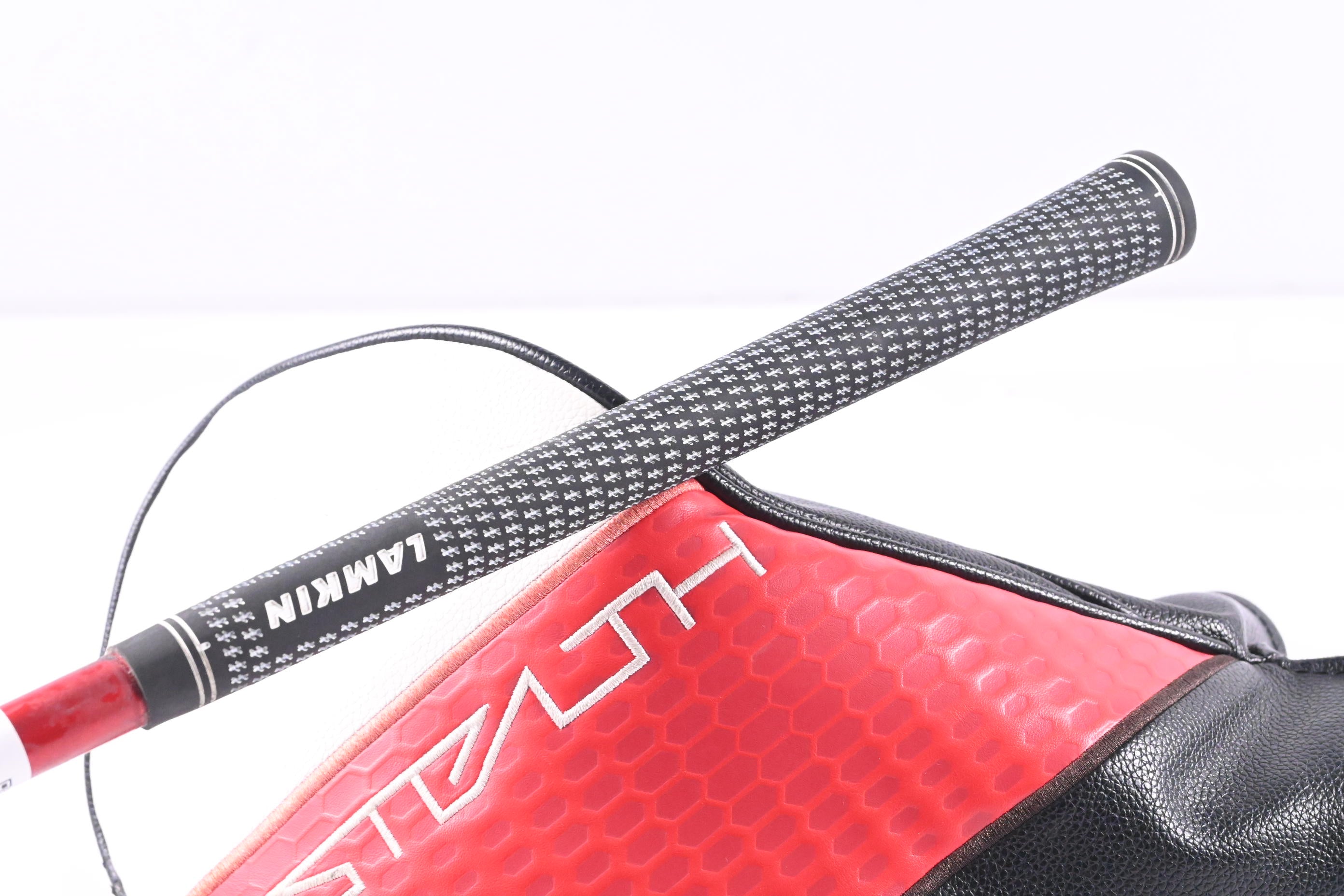 Taylormade Stealth 2 Driver / 10.5 Degree / Regular Flex Fujikura Ventus Red 5