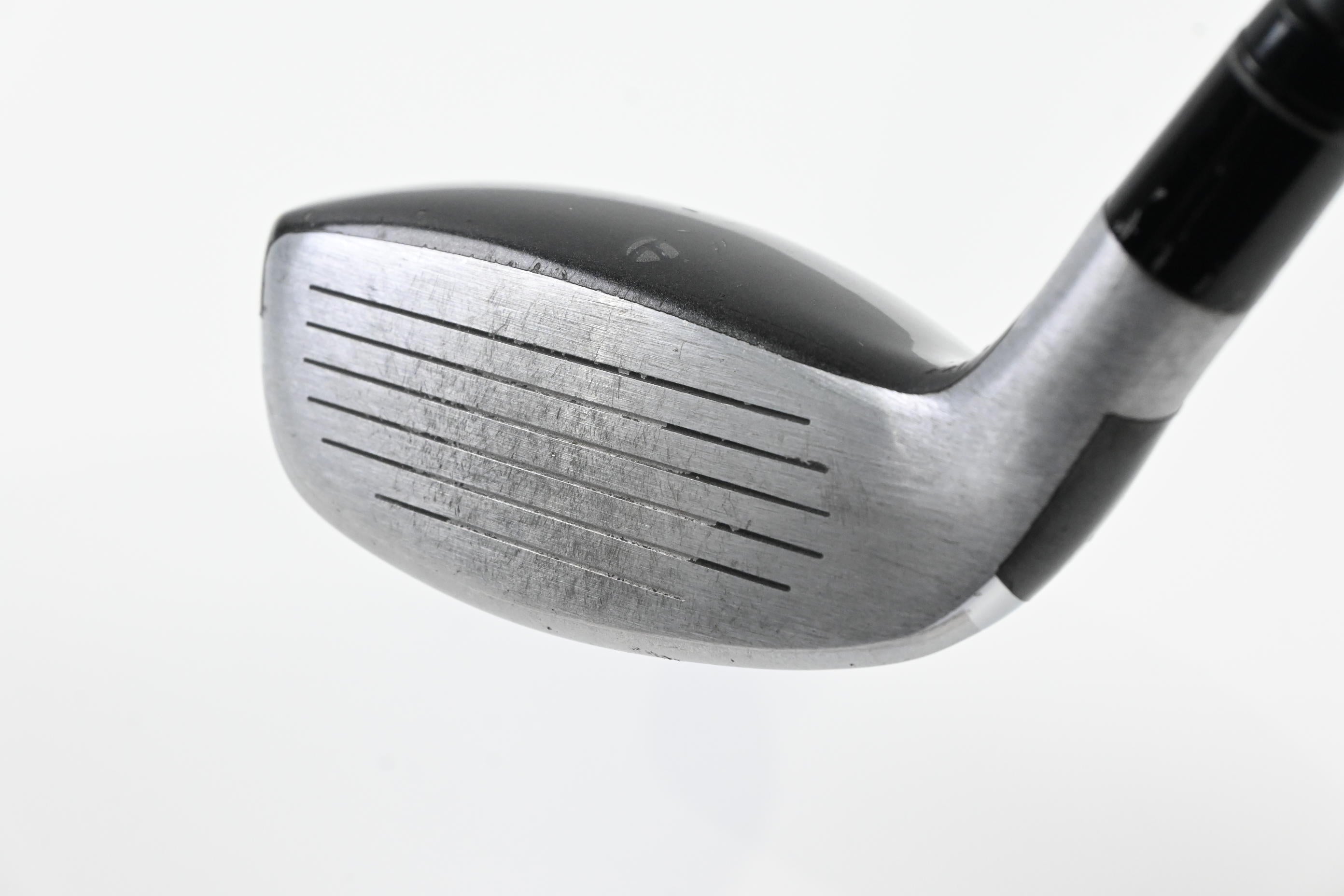 Taylormade SLDR #3 Hybrid / 19 Degree / Stiff Flex Fujikura Speeder 82 Shaft