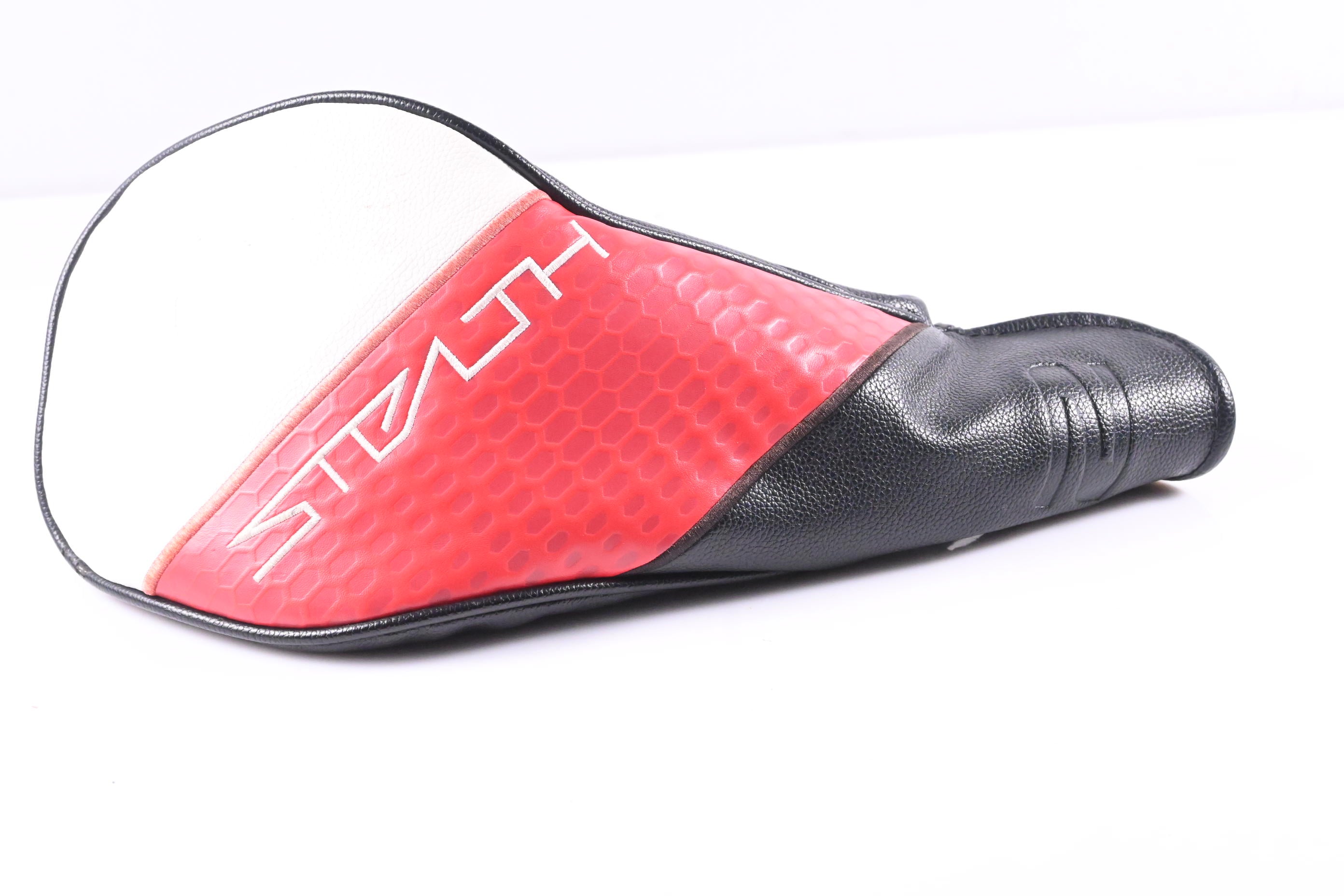 Taylormade Stealth 2 Driver / 10.5 Degree / Regular Flex Fujikura Ventus Red 5