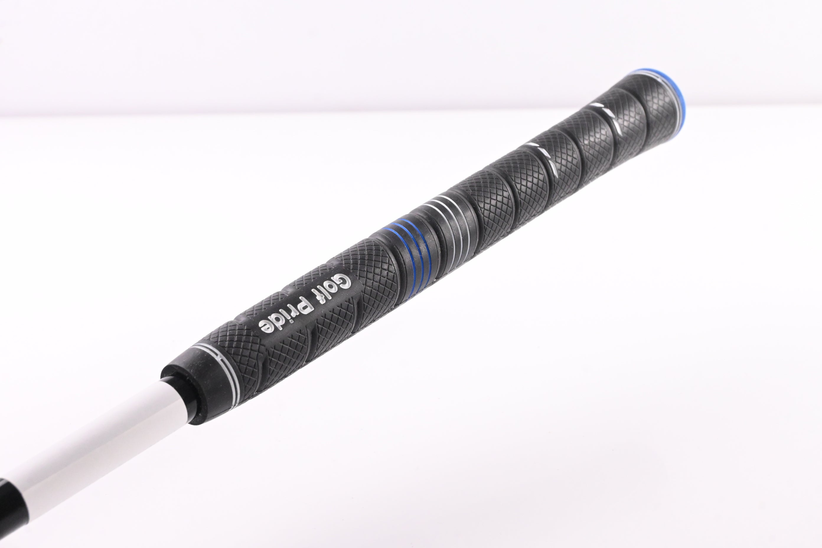 Titleist TSi2 Driver / 9 Degree / Regular Flex Kuro Kage Black Series 50 Shaft