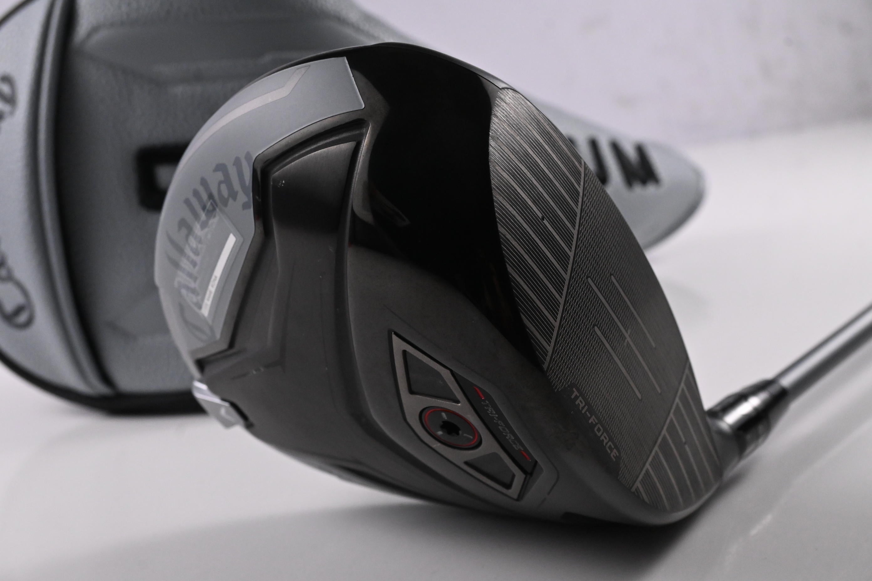 Callaway Quantum Max Driver / 9 Degree / Stiff Flex Denali Frost Silver 60 Shaft