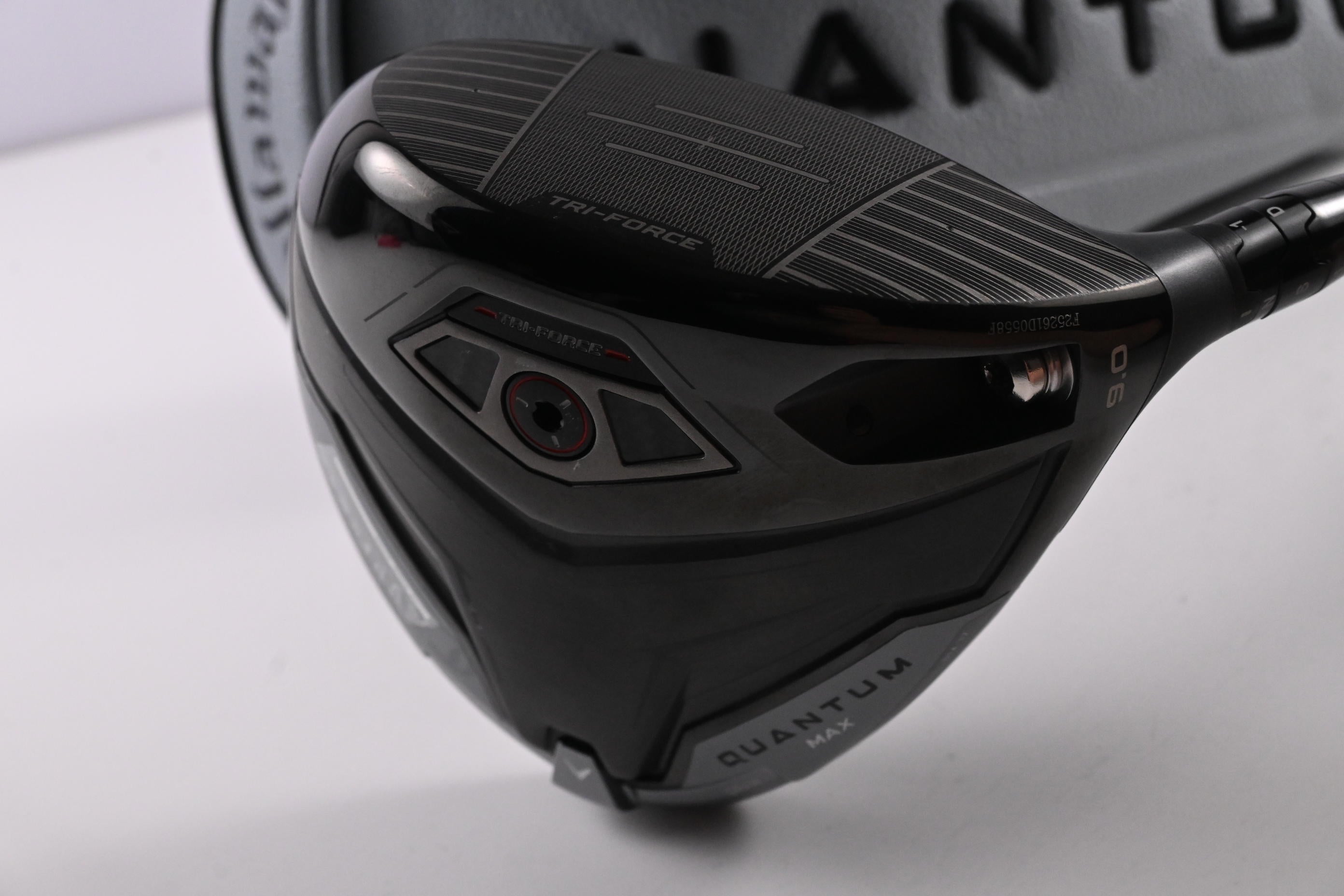 Callaway Quantum Max Driver / 9 Degree / Stiff Flex Denali Frost Silver 60 Shaft