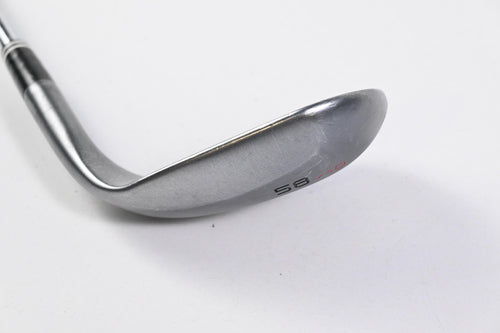 Left Hand Cleveland CBX 2 Lob Wedge / 58 Degree / Wedge Flex Dynamic Gold 115