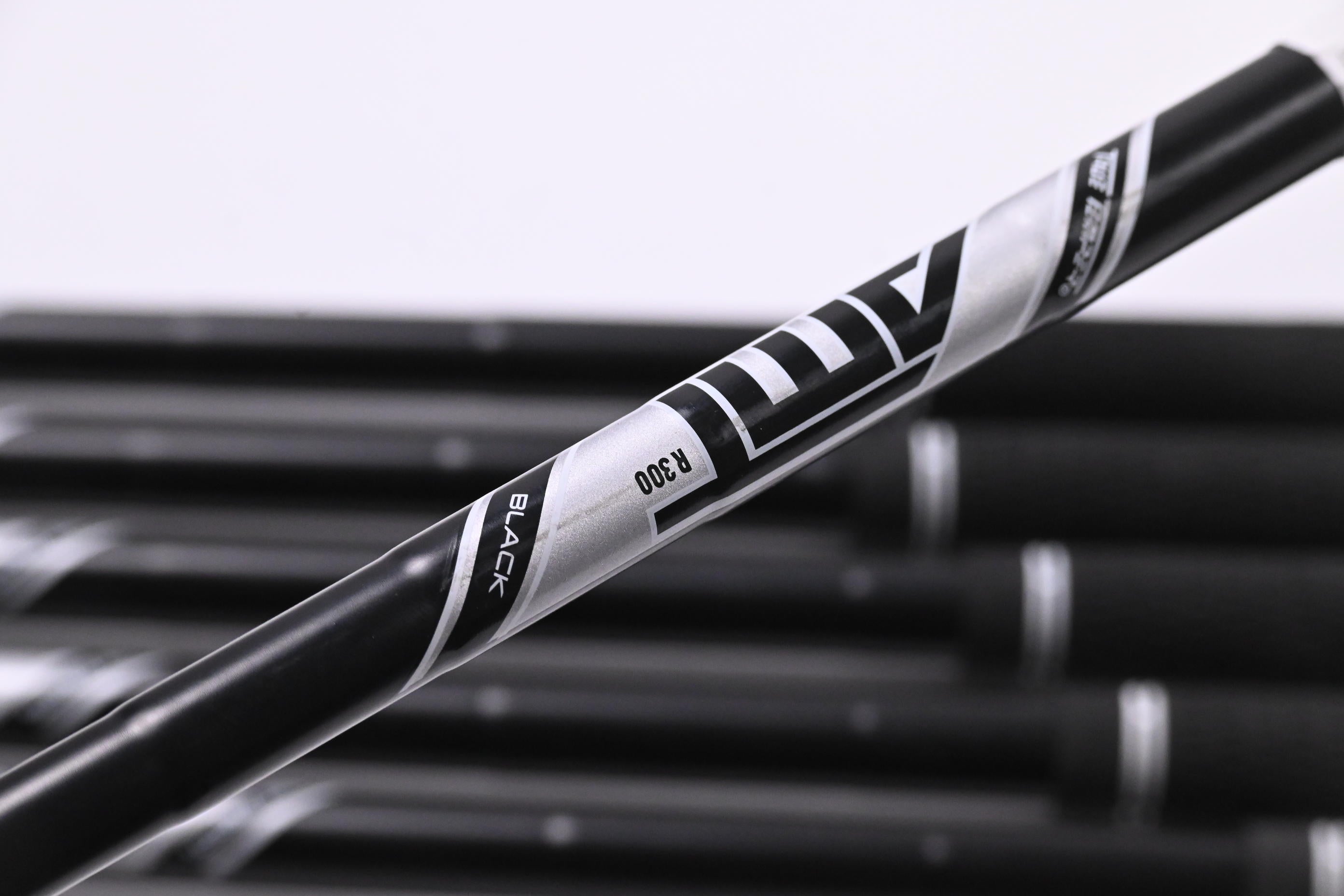 Titleist T250 Ltd Edition Oil Can 2025 Irons / 5-PW / Regular Flex AMT Black