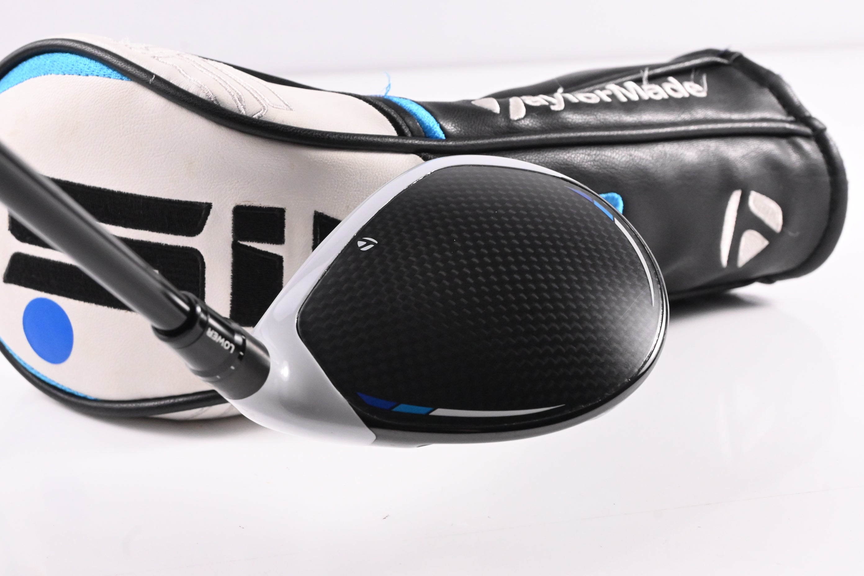 Taylormade SIM2 Ti #3 Wood / 15 Degree / Regular Flex Tensei AV Raw Blue 65