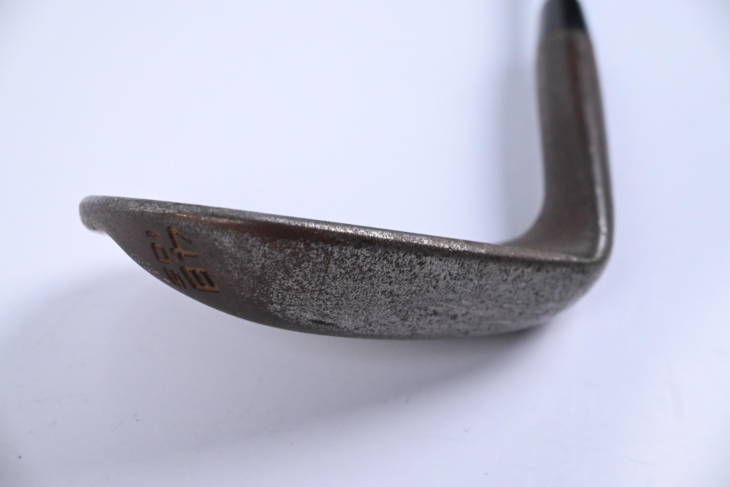Mizuno T24 Pitching Wedge / 48 Degree / Wedge Flex Dynamic Gold Shaft
