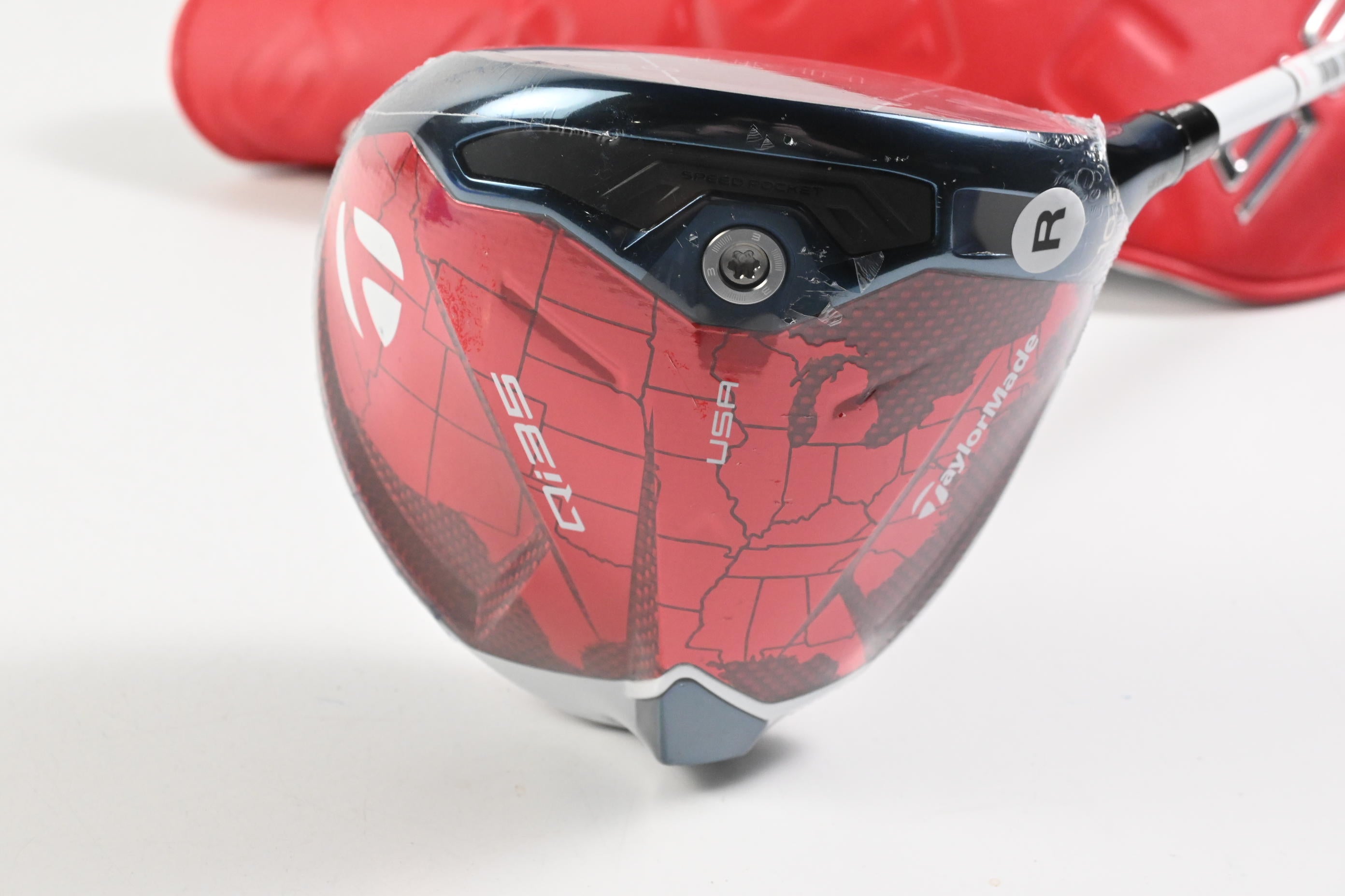 Taylormade Qi35 USA Driver / 10.5 Degree / Regular Flex Fujikura Air Speeder 50