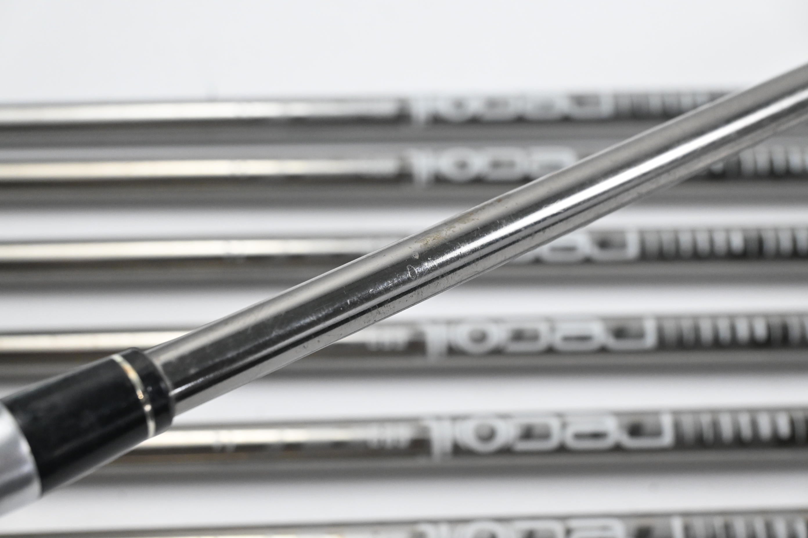 Callaway Apex Forged Irons / 5-PW+GW / Stiff Flex Recoil 680 Shafts