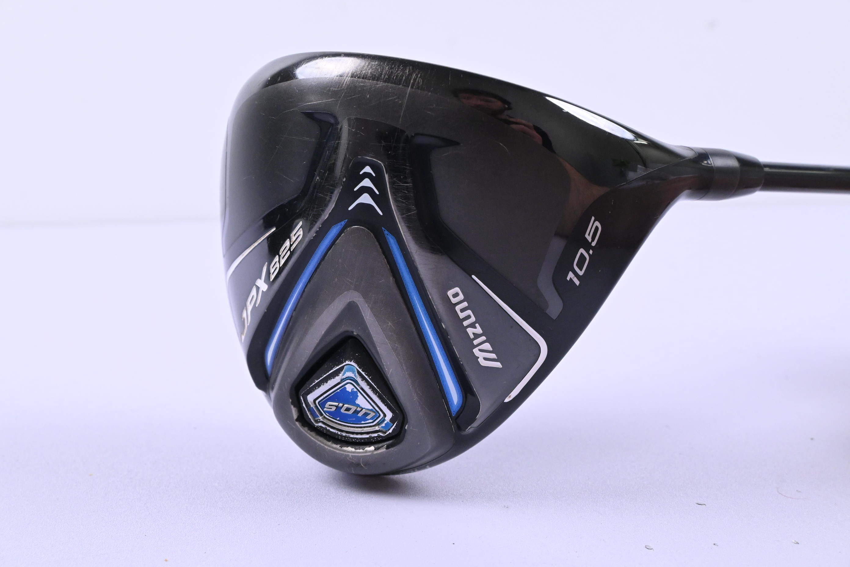 Mizuno JPX 825 Driver / 10.5 Degree / Regular Flex Fujikura Orochi 55 Shaft