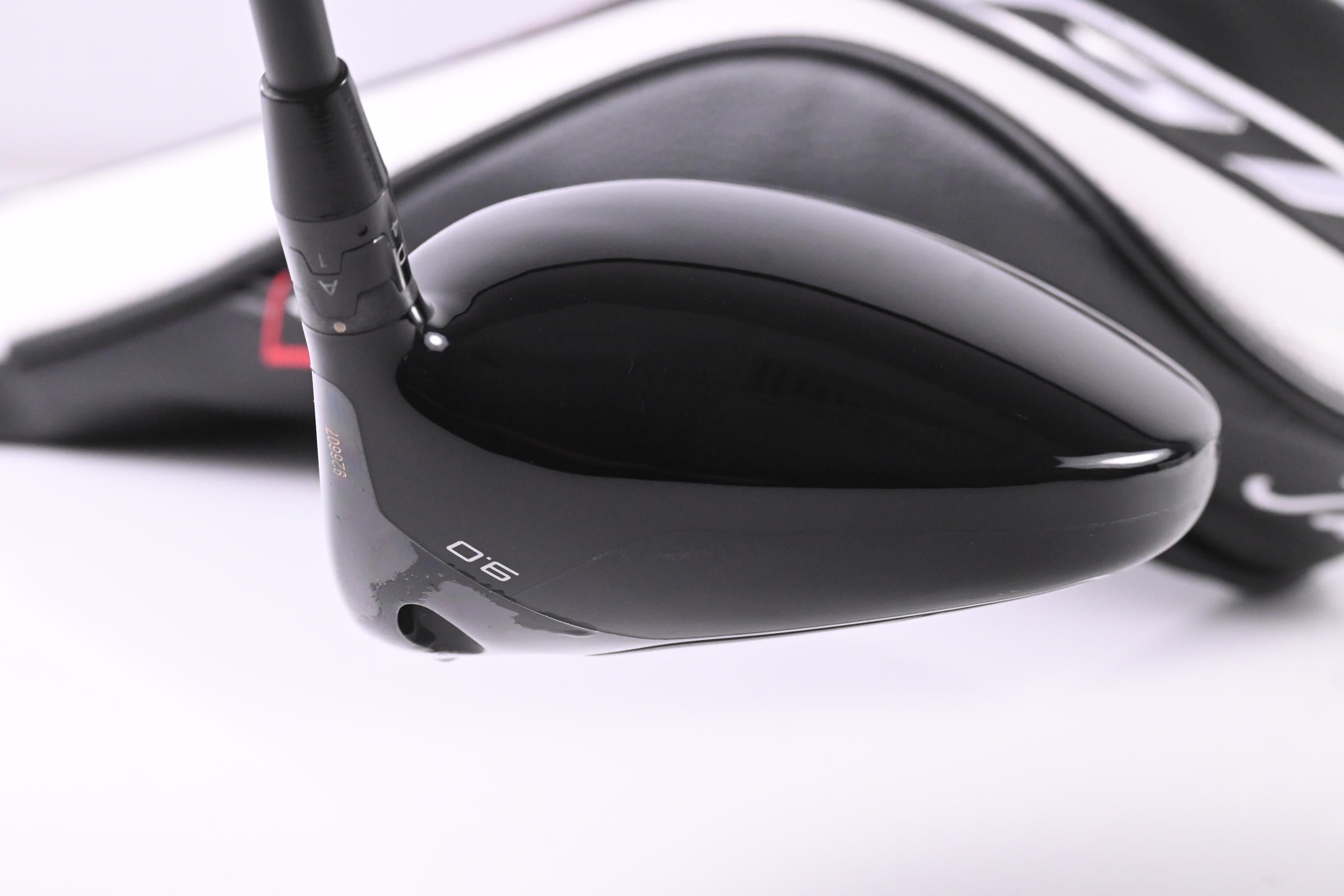 Titleist GT3 Driver / 9 Degree / Stiff Flex Tensei 1K Black 65 Shaft