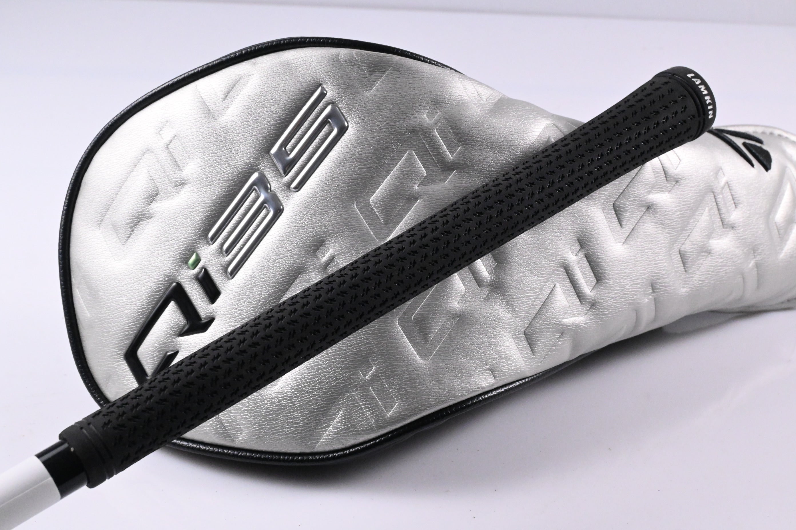 Taylormade Qi35 Max Lite Driver / 10.5 Degree / Senior Flex KBS Max HL 40 Shaft