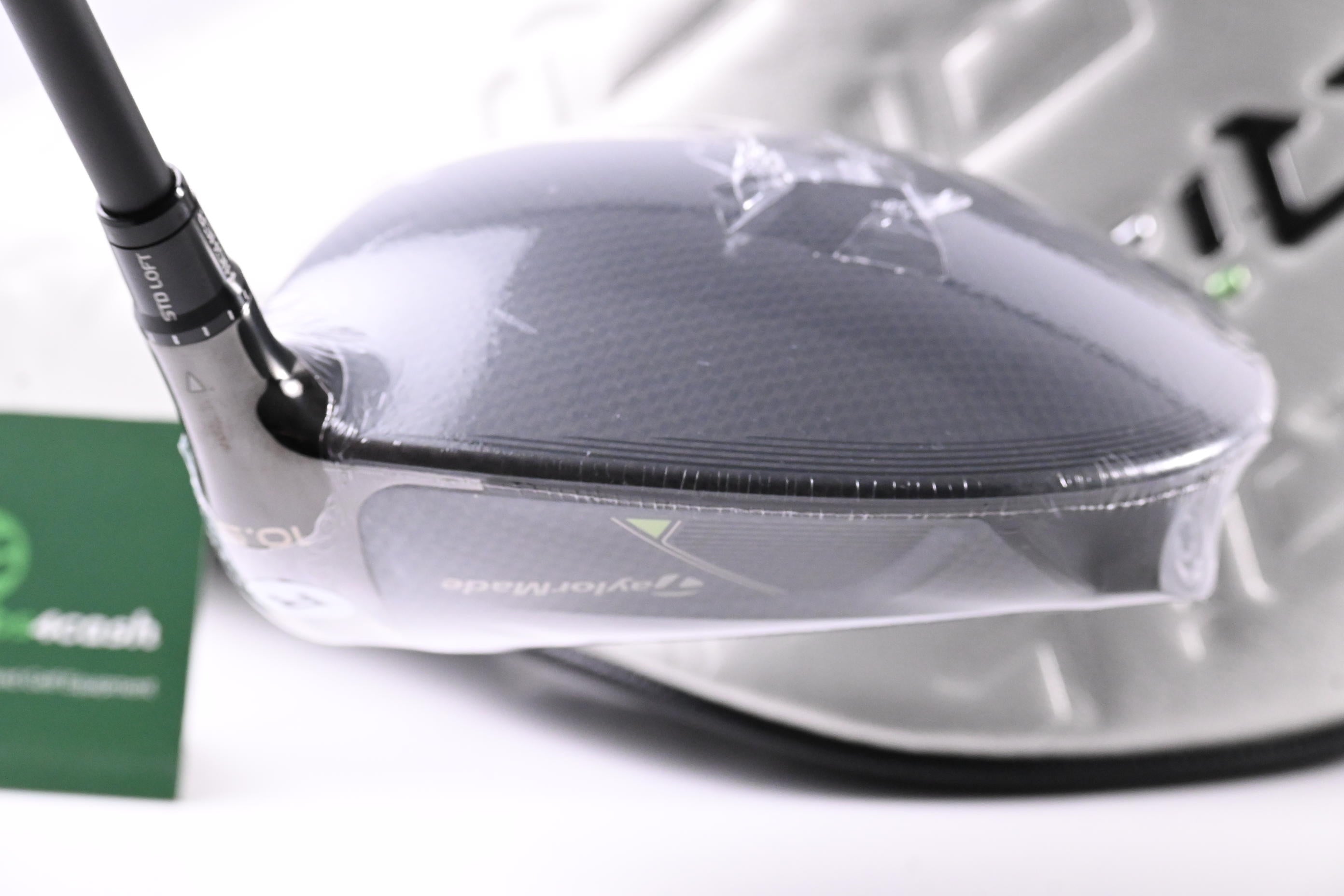 Taylormade Qi35 Driver / 10.5 Degree / Regular Flex Ventus Blue 5 Shaft