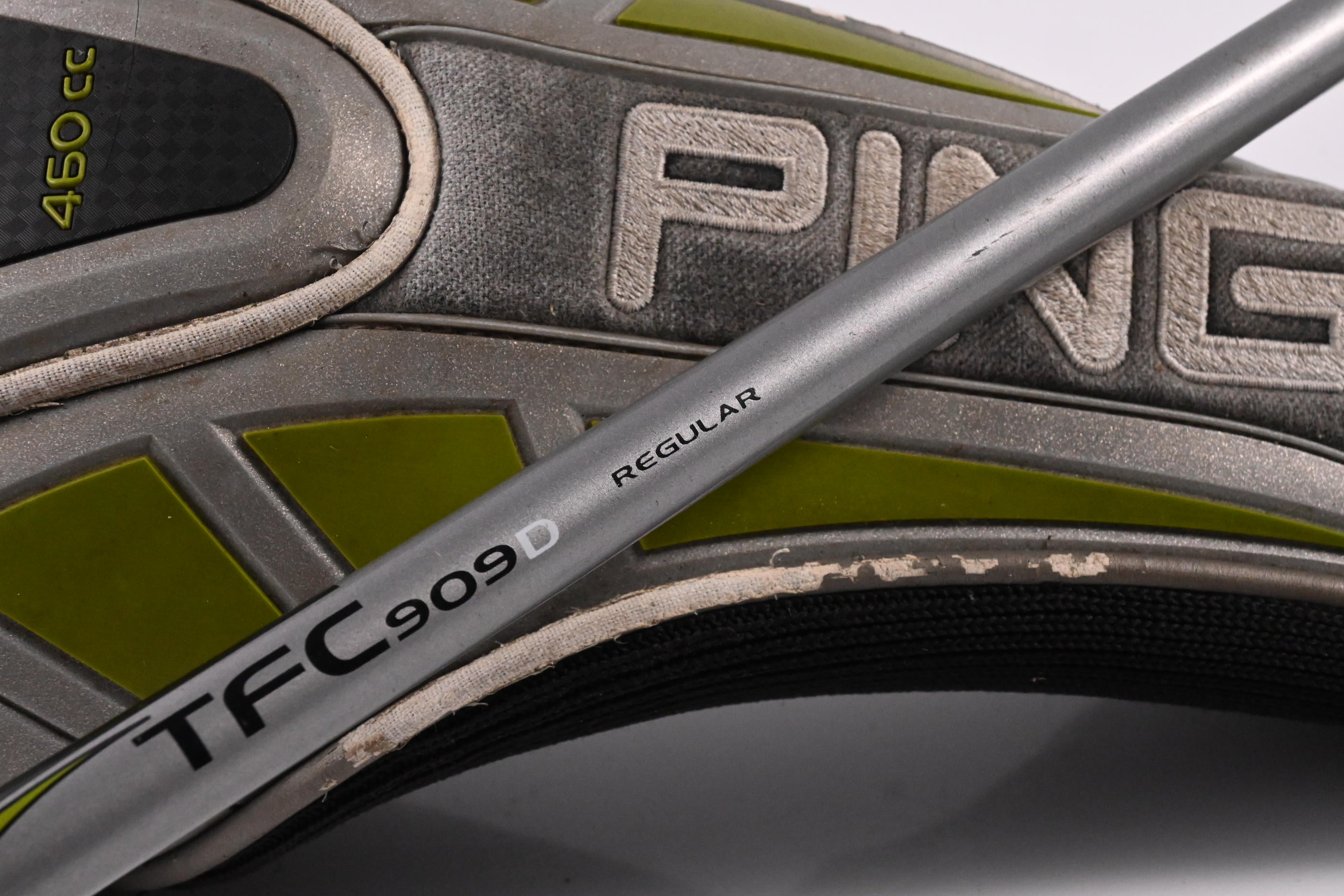 Ping Rapture Driver / 10.5 Degree / Regular Flex Ping TFC 909 D Shaft