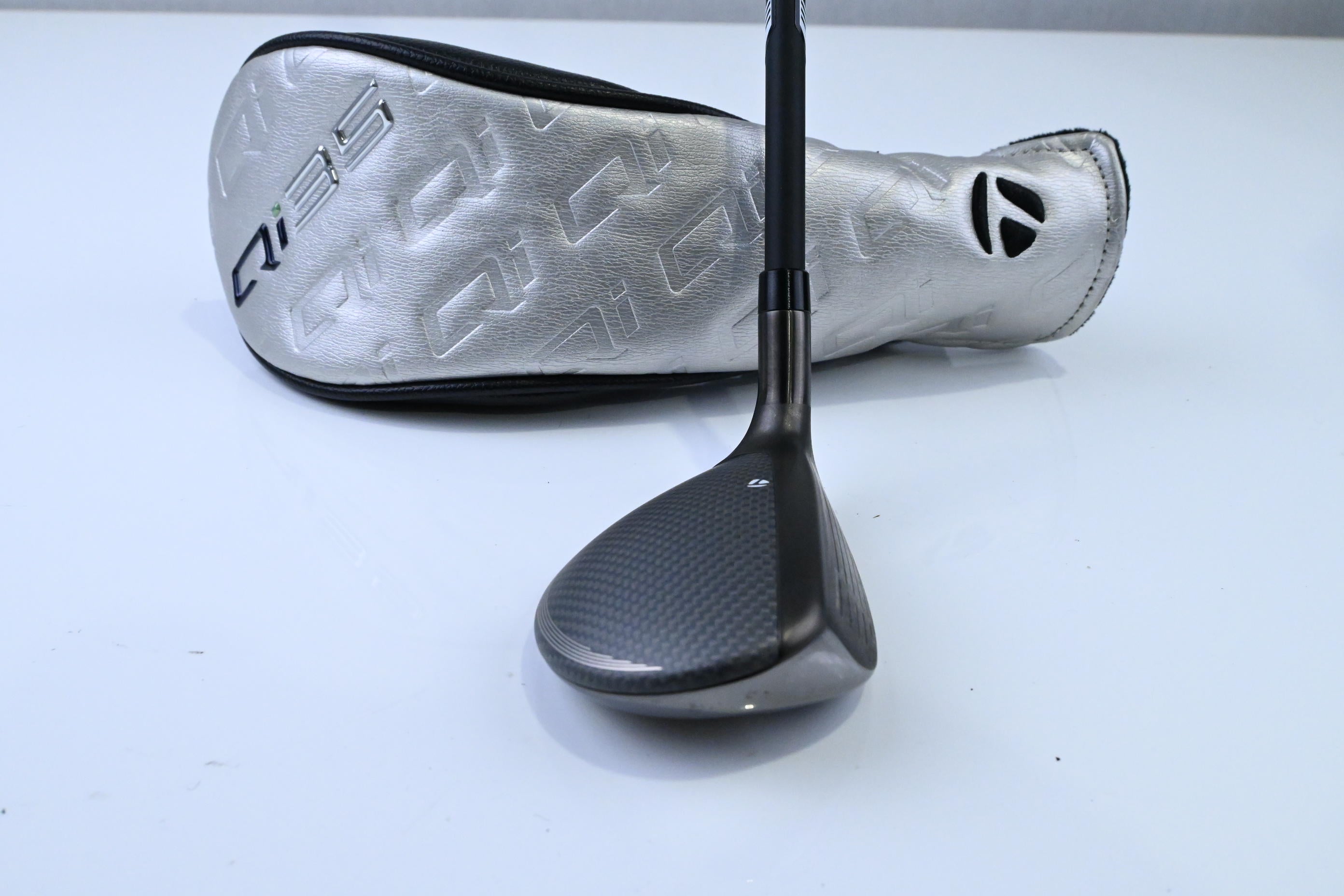 Taylormade Qi35 Max Lite #5 Hybrid / 27 Degree / Senior Flex Vanquish 5 Shaft