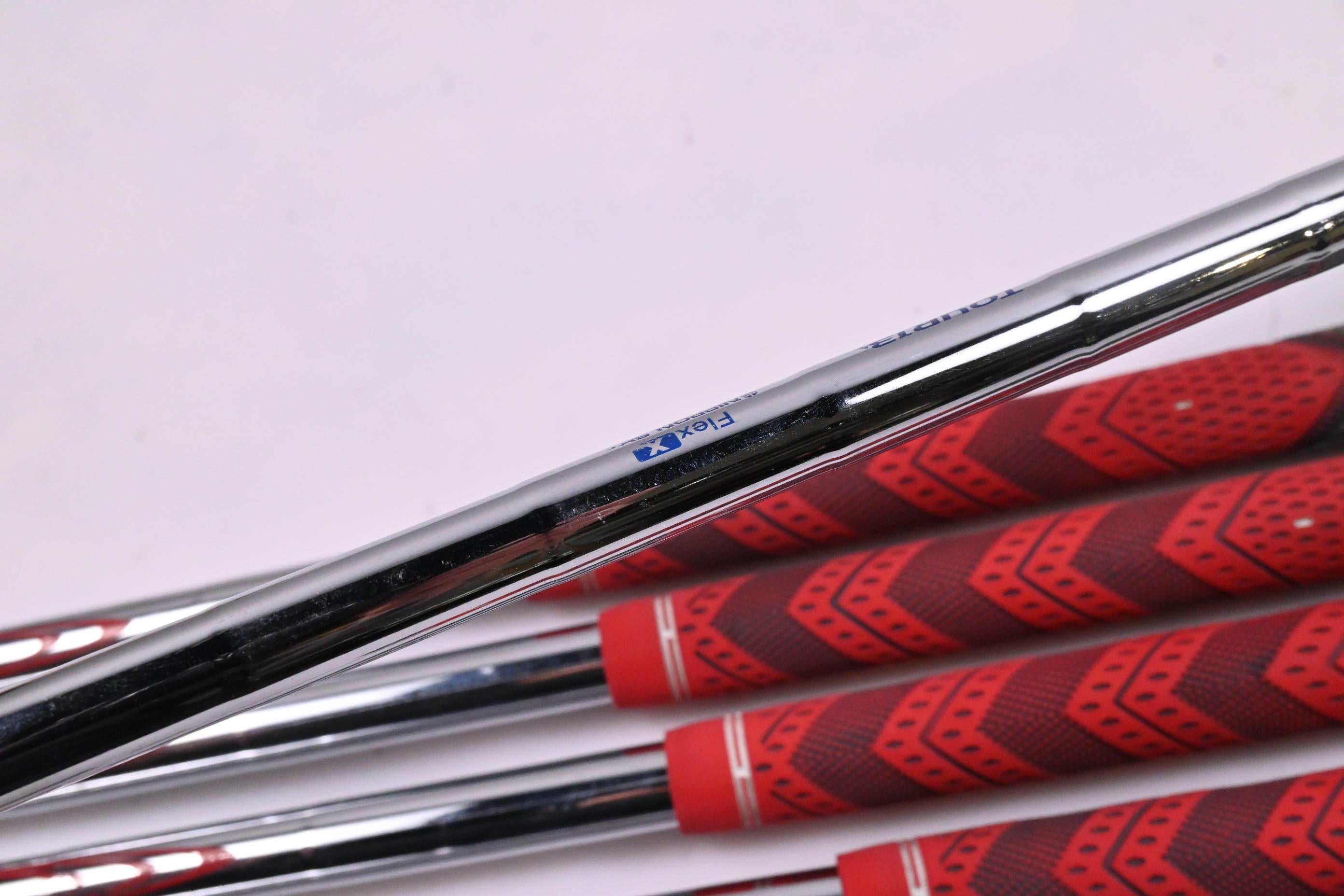 Titleist 718 MB Irons / 4-PW / X-Flex N.S.Pro Modus³ Tour 130 Shafts