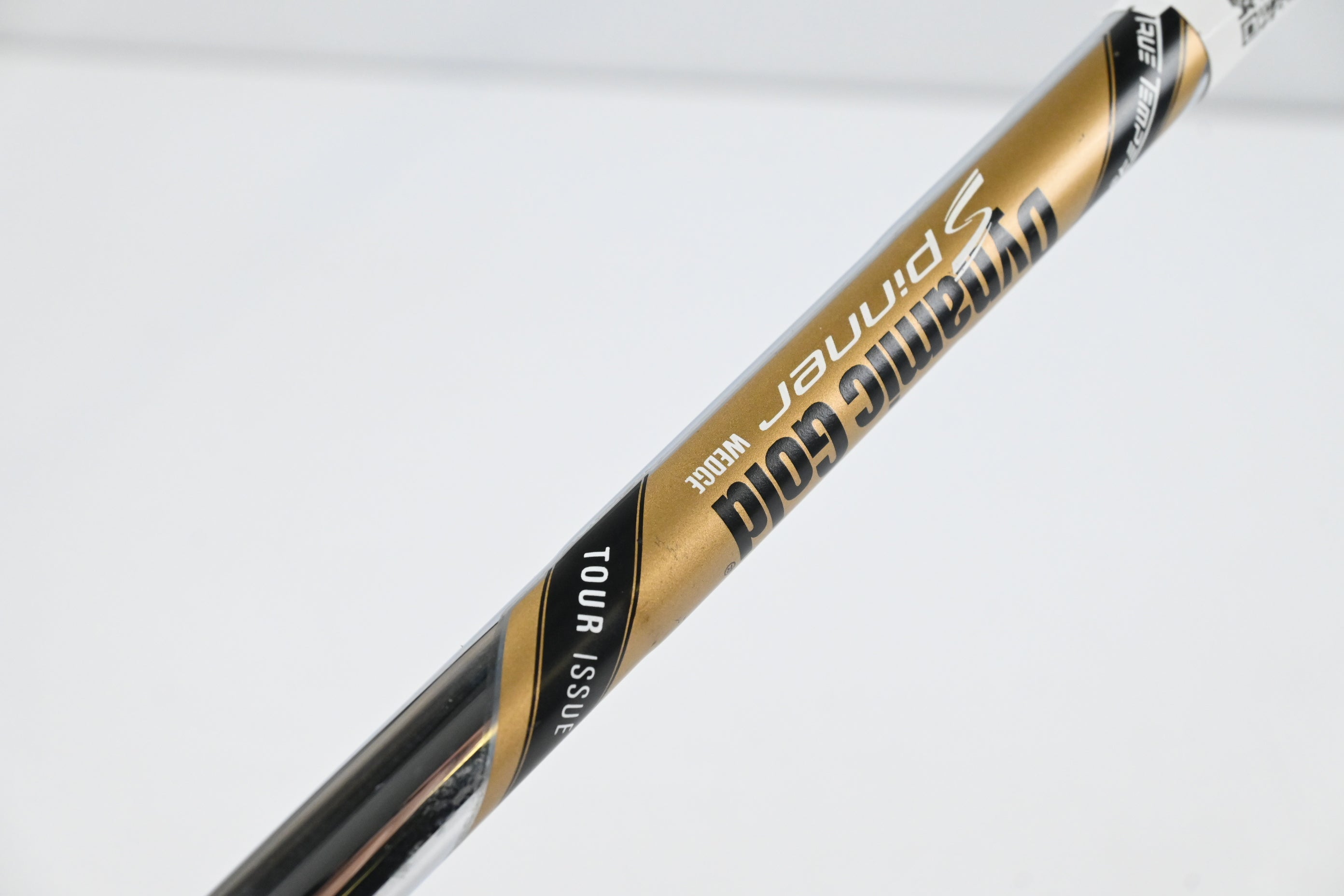 Cleveland RTX ZipCore Sand Wedge / 56 Degree / Wedge Flex Dynamic Gold Spinner