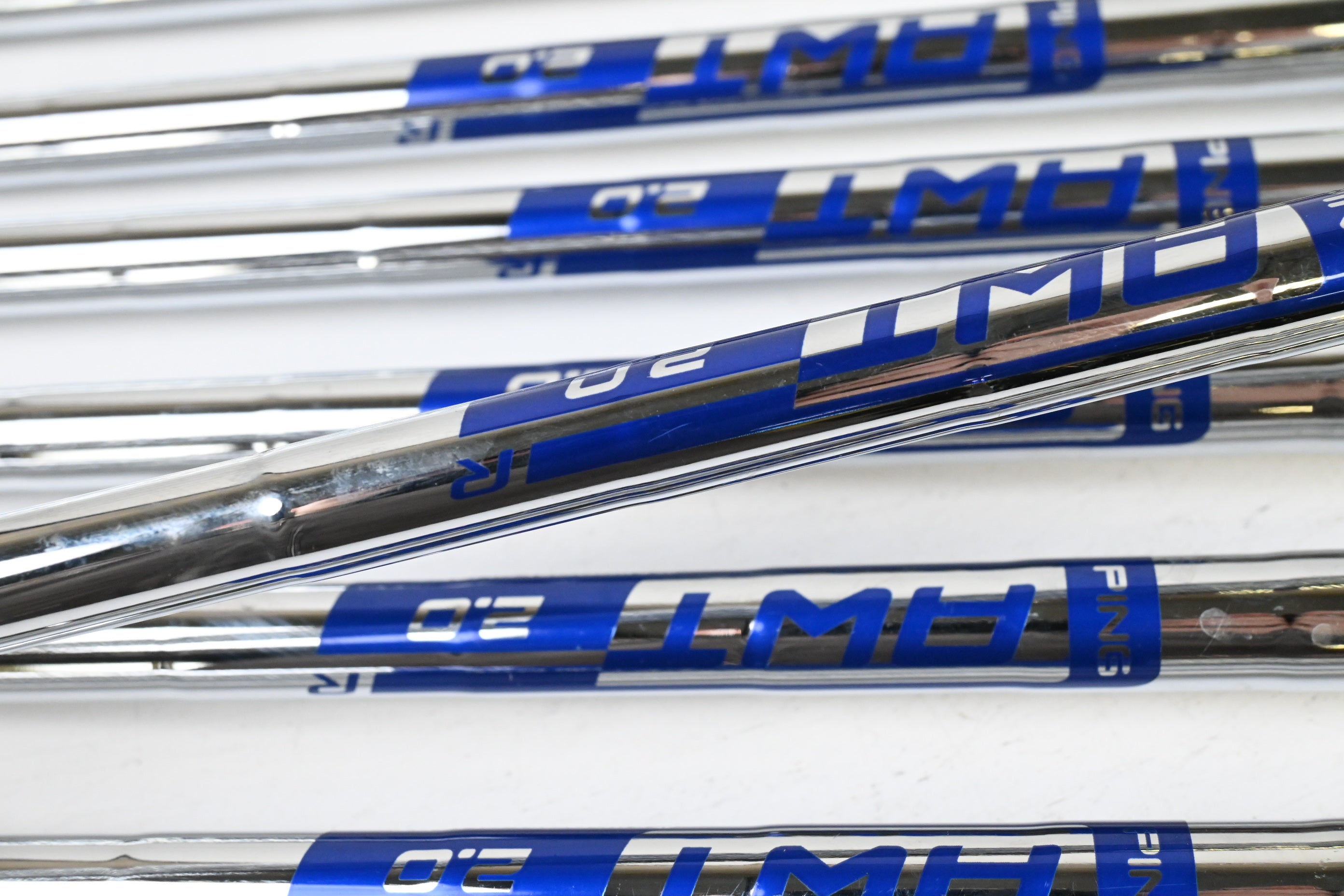 Ping G430 Irons / 6-PW+GW+UW+SW+LW / Blue Dot / Regular Flex Ping AWT 2.0 Shafts