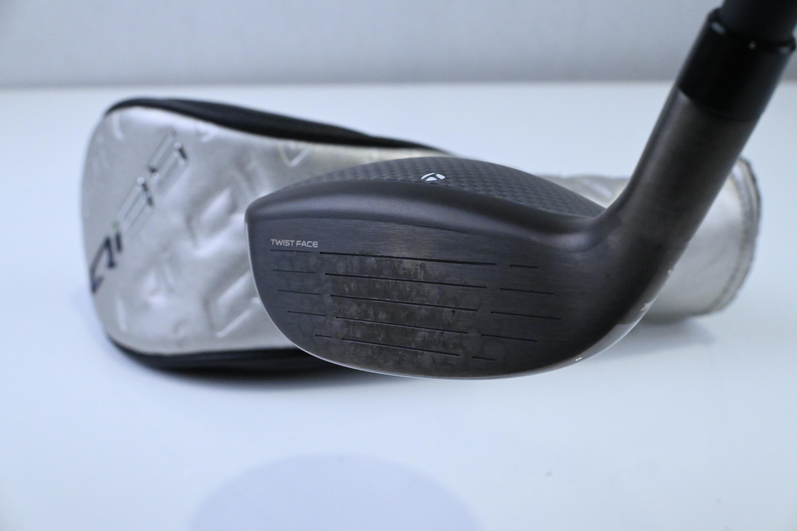 Taylormade Qi35 Max Lite #5 Hybrid / 27 Degree / Senior Flex Vanquish 5 Shaft