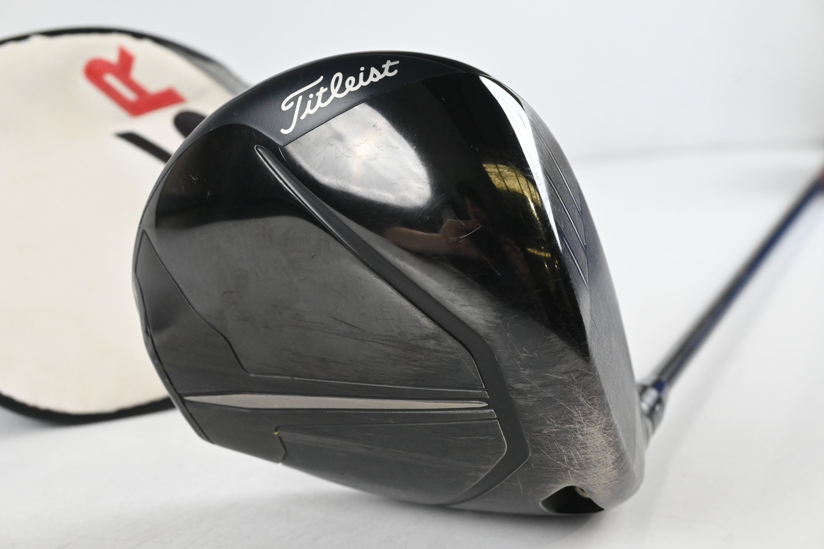 Titleist TSR2 Driver / 10 Degree / Regular Flex Hzrdus CB Red 50 Shaft