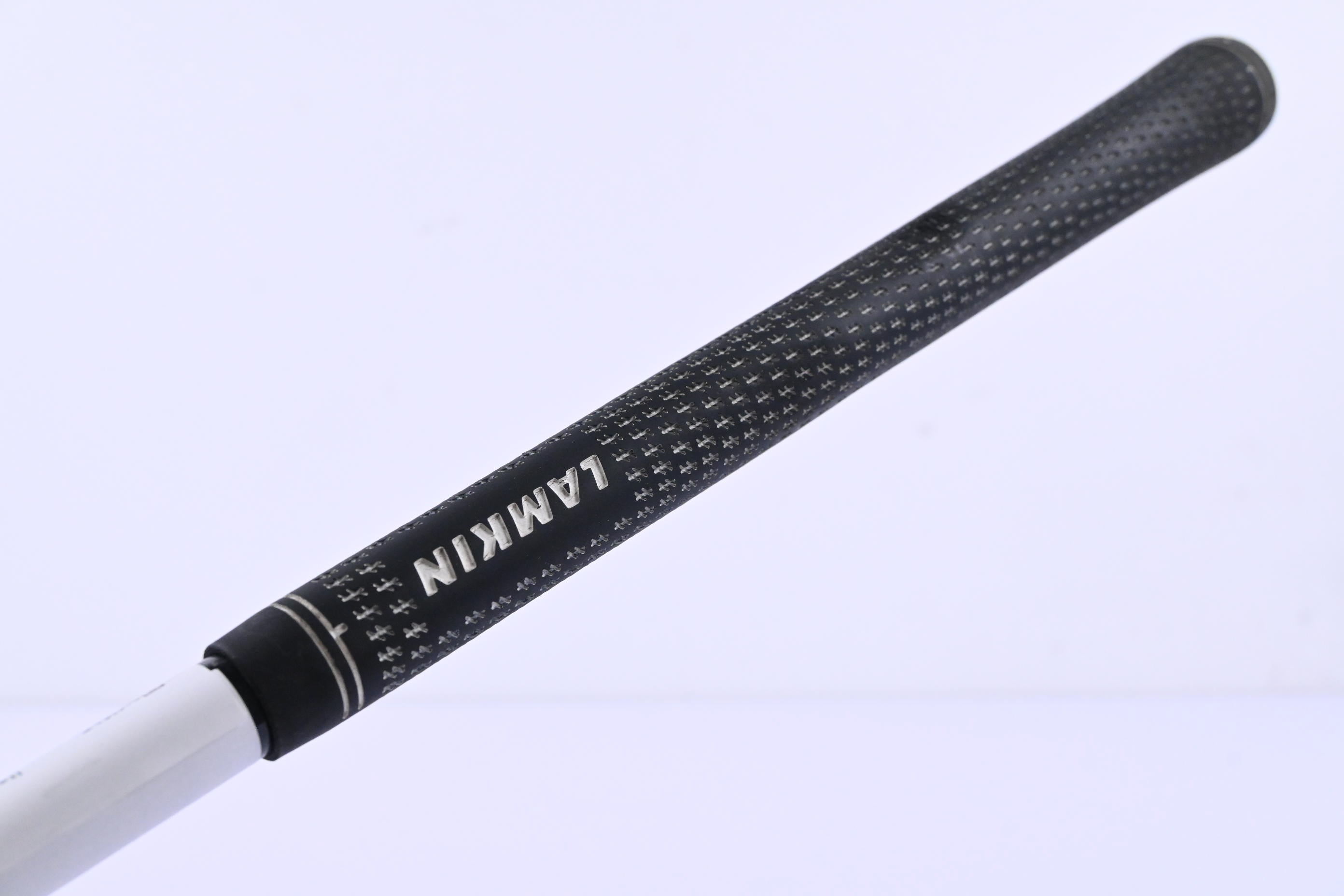 Mizuno JPX 825 Driver / 10.5 Degree / Regular Flex Fujikura Orochi 55 Shaft