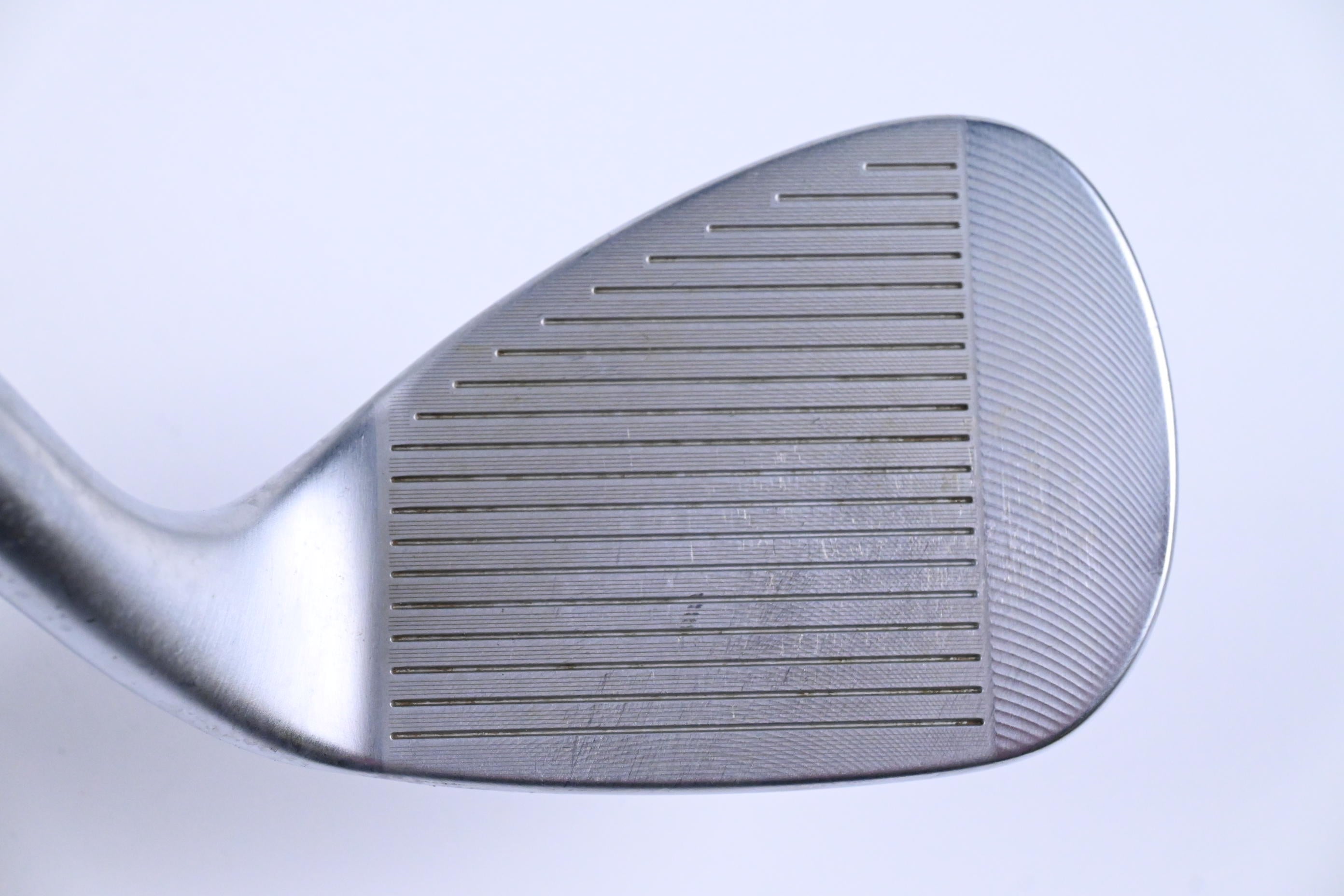 Left Hand Cleveland CBX Zipcore Gap Wedge / 50 Degree / Wedge Flex Dynamic Gold