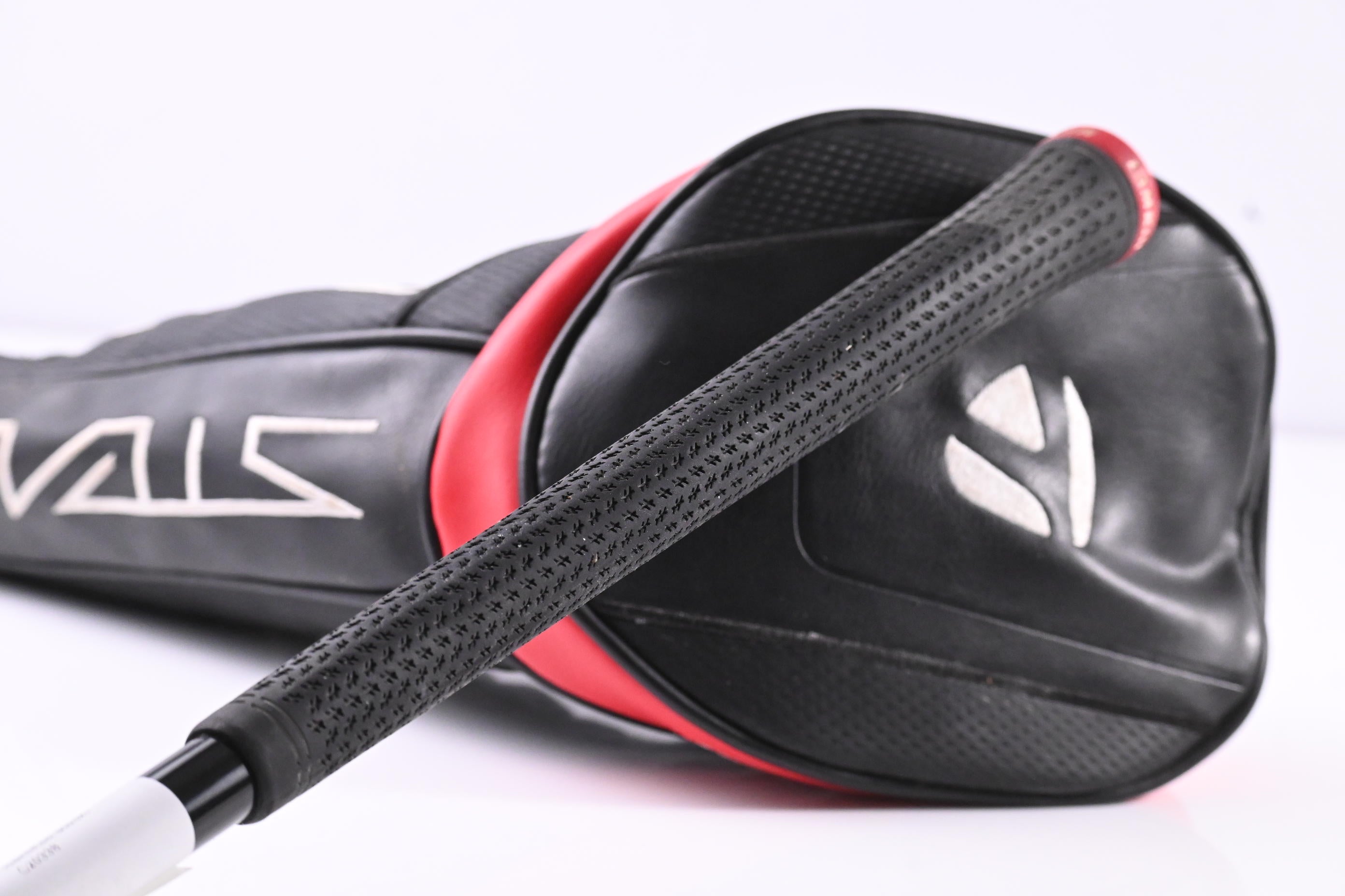 Taylormade Stealth HD Driver / 12 Degree / Regular Flex Ventus Red 5 Shaft