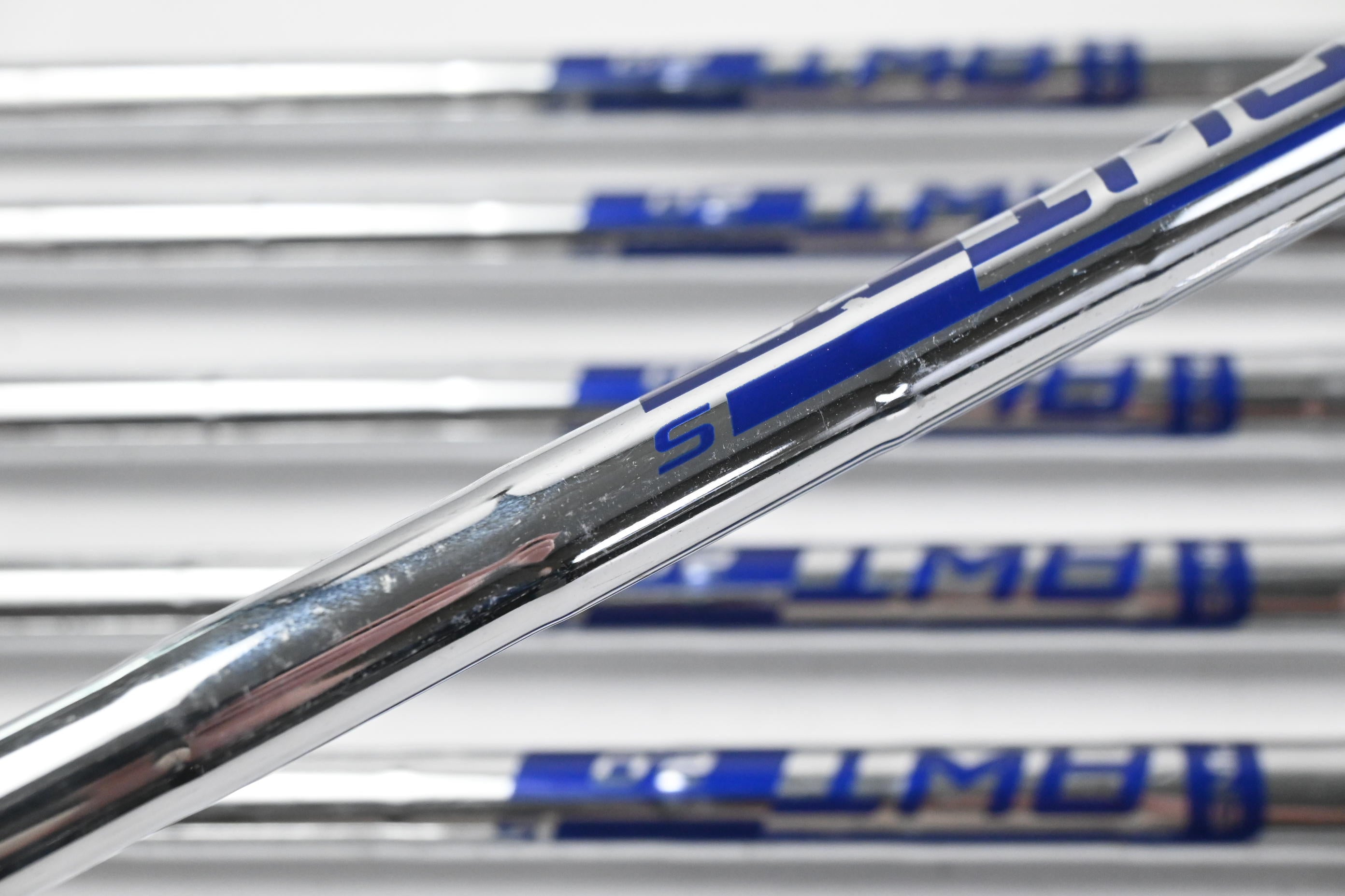 Ping G430 Irons / 5-PW+GW / Green Dot / Stiff Flex Ping AWT 2.0 Shafts