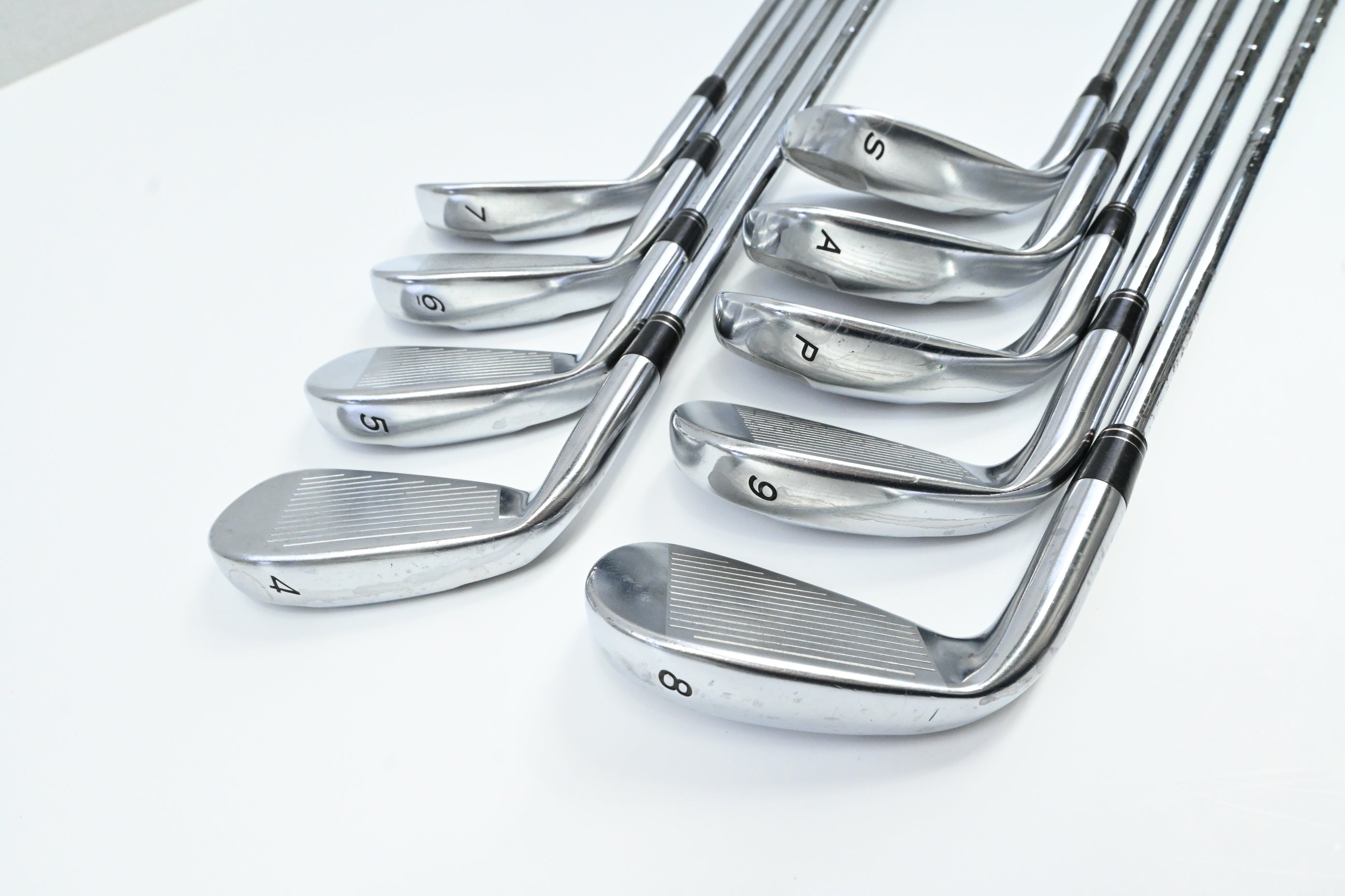 Taylormade Tour Burner Irons / 4-PW+AW+SW / Regular Flex Burner 105 Shafts