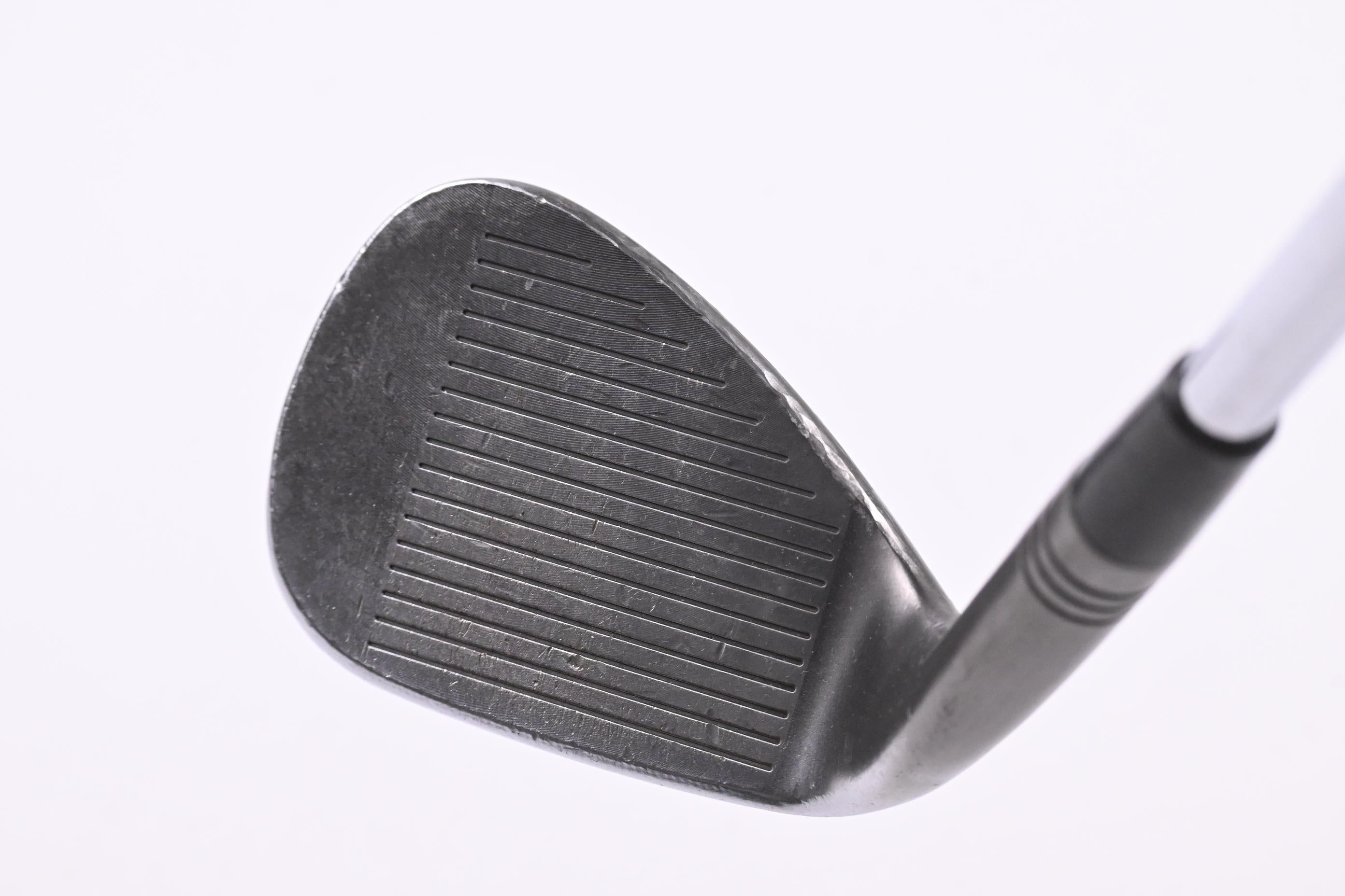 Taylormade Milled Grind Black Sand Wedge / 56 Degree / Wedge Flex Dynamic Gold