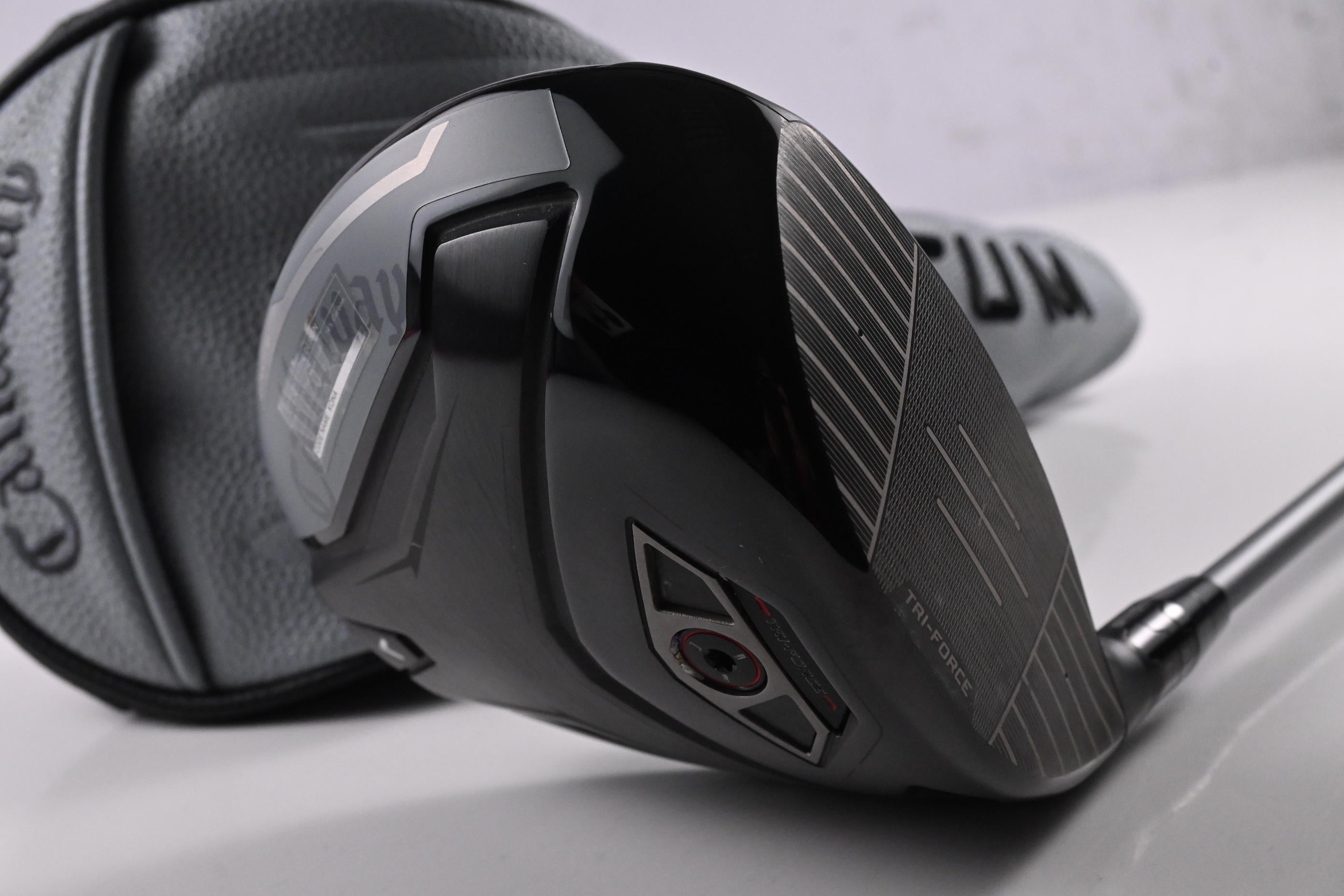 Callaway Quantum Max D Driver / 10.5 Degree / Regular Flex Denali Frost Silver 50