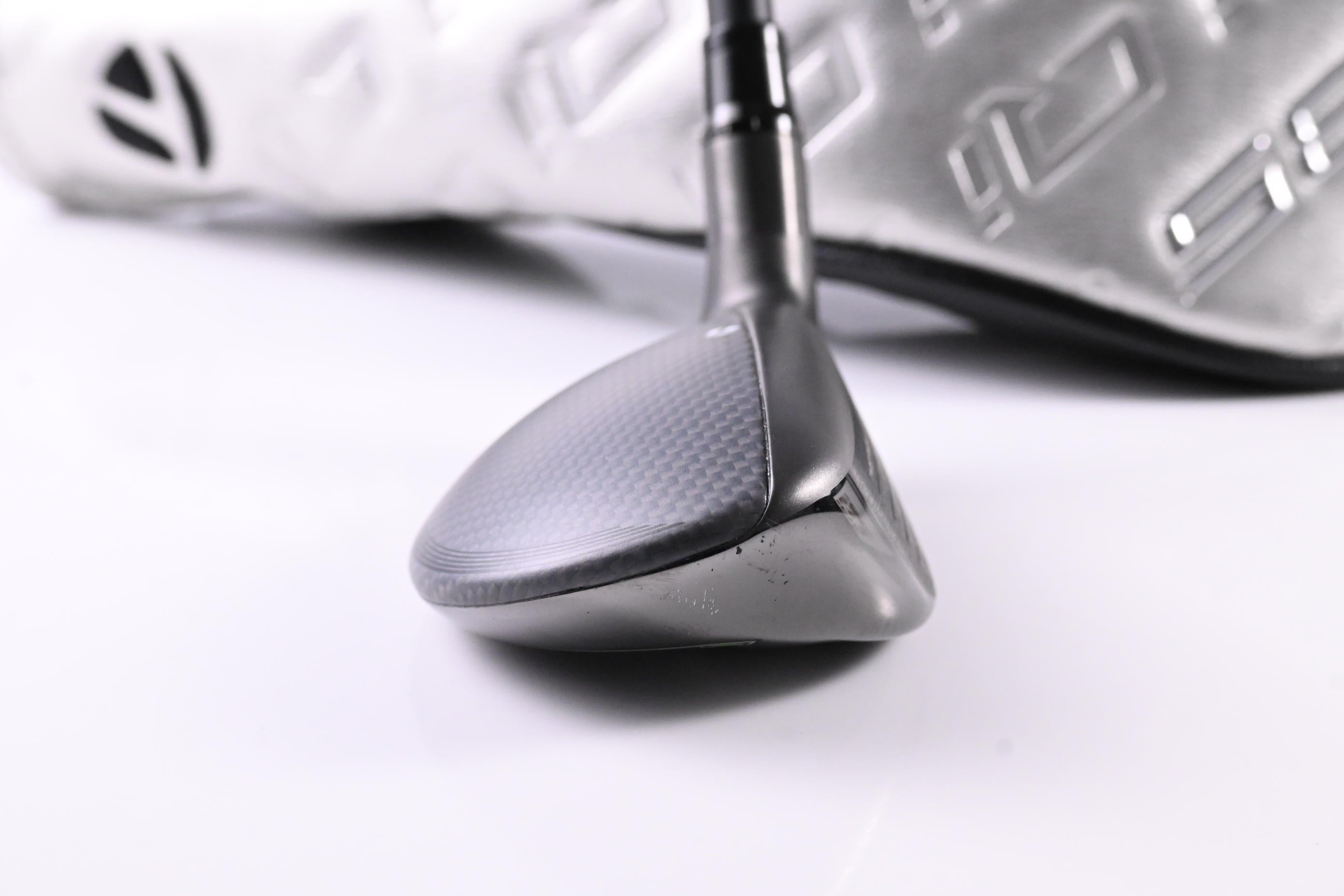 Taylormade Qi35 #4 Hybrid / 22 Degree / Regular Flex Fujikura Ventus Blue 6
