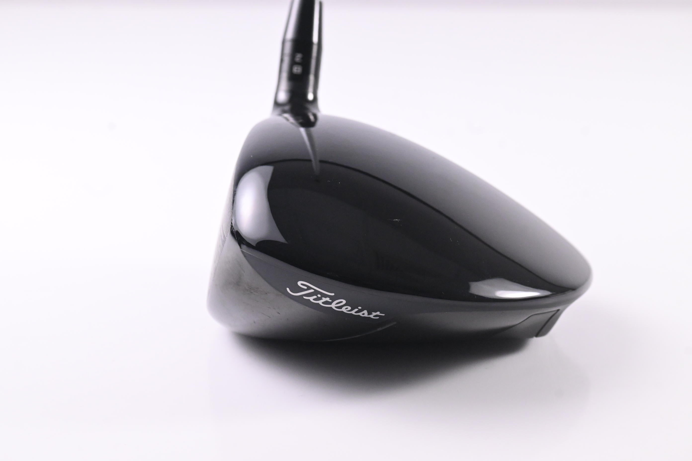 Left Hand Titleist TSR2 Driver / 9 Degree / Regular Flex Aldila Ascent 40 Shaft