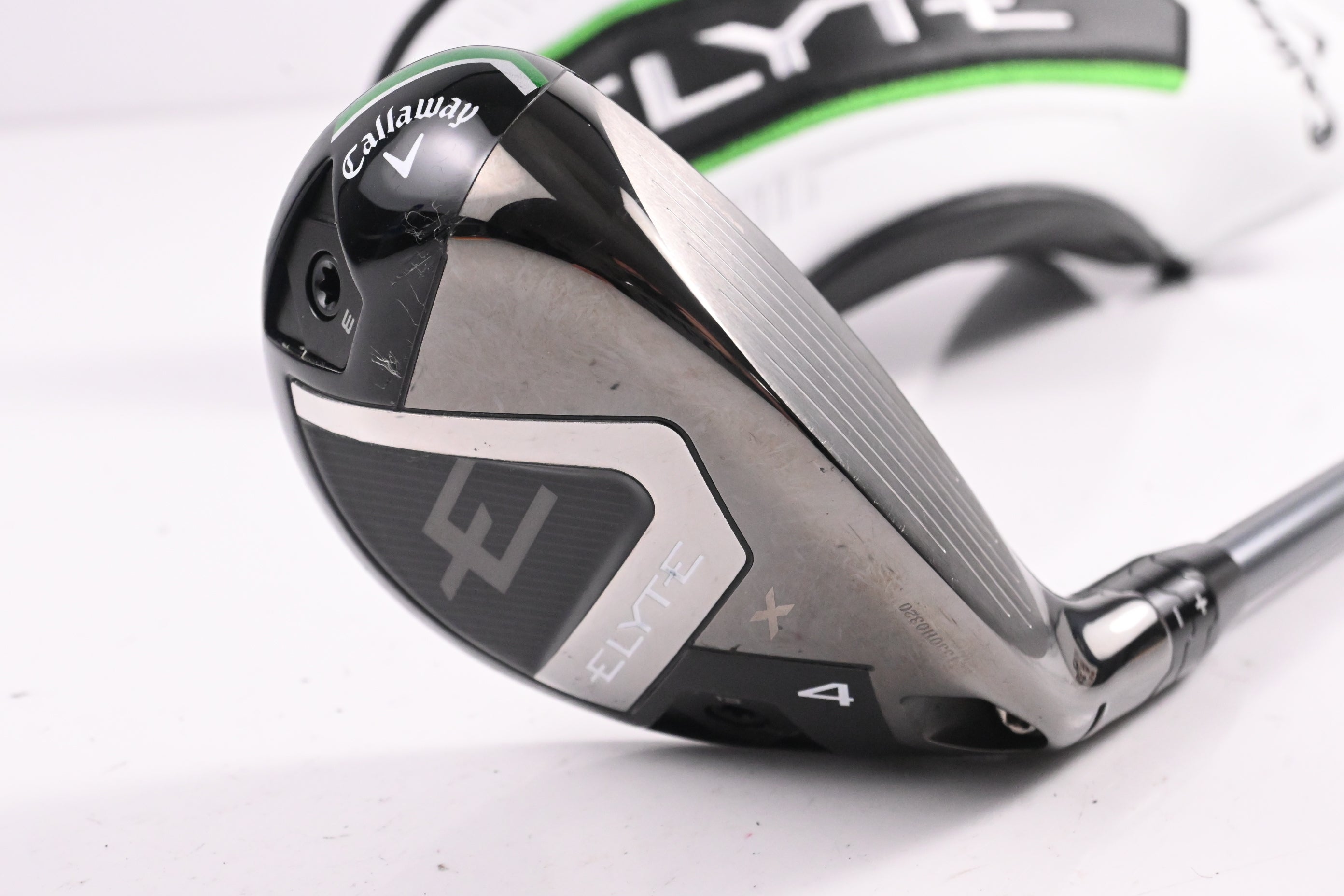 Callaway Elyte X #4 Hybrid / 21 Degree / Regular Flex Denali Charcoal 60 Shaft