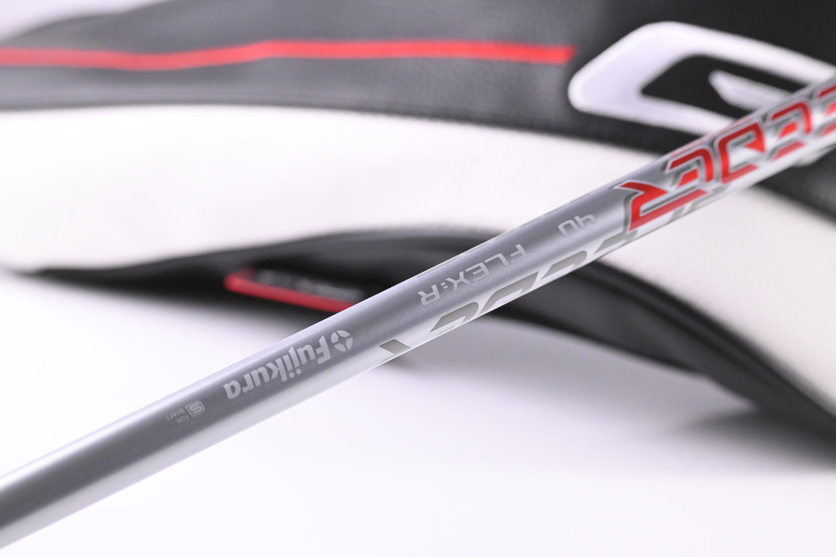 Titleist GT1 Driver / 10 Degree / Regular Flex Fujikura Air Speeder 40 Shaft